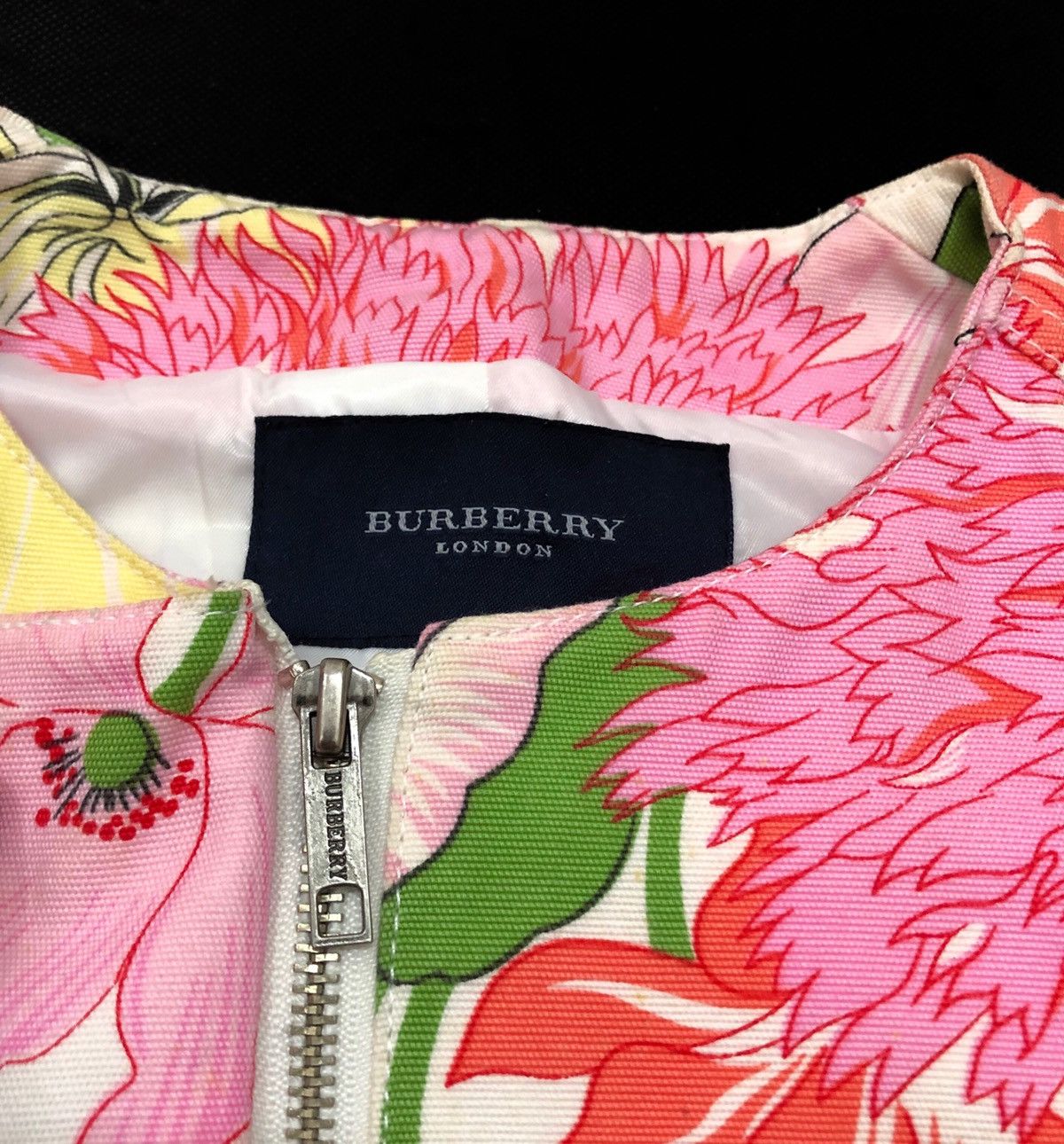 Burberry Burberry London Jackey Style For Women Size S / US 4 / IT 40 - 8 Thumbnail