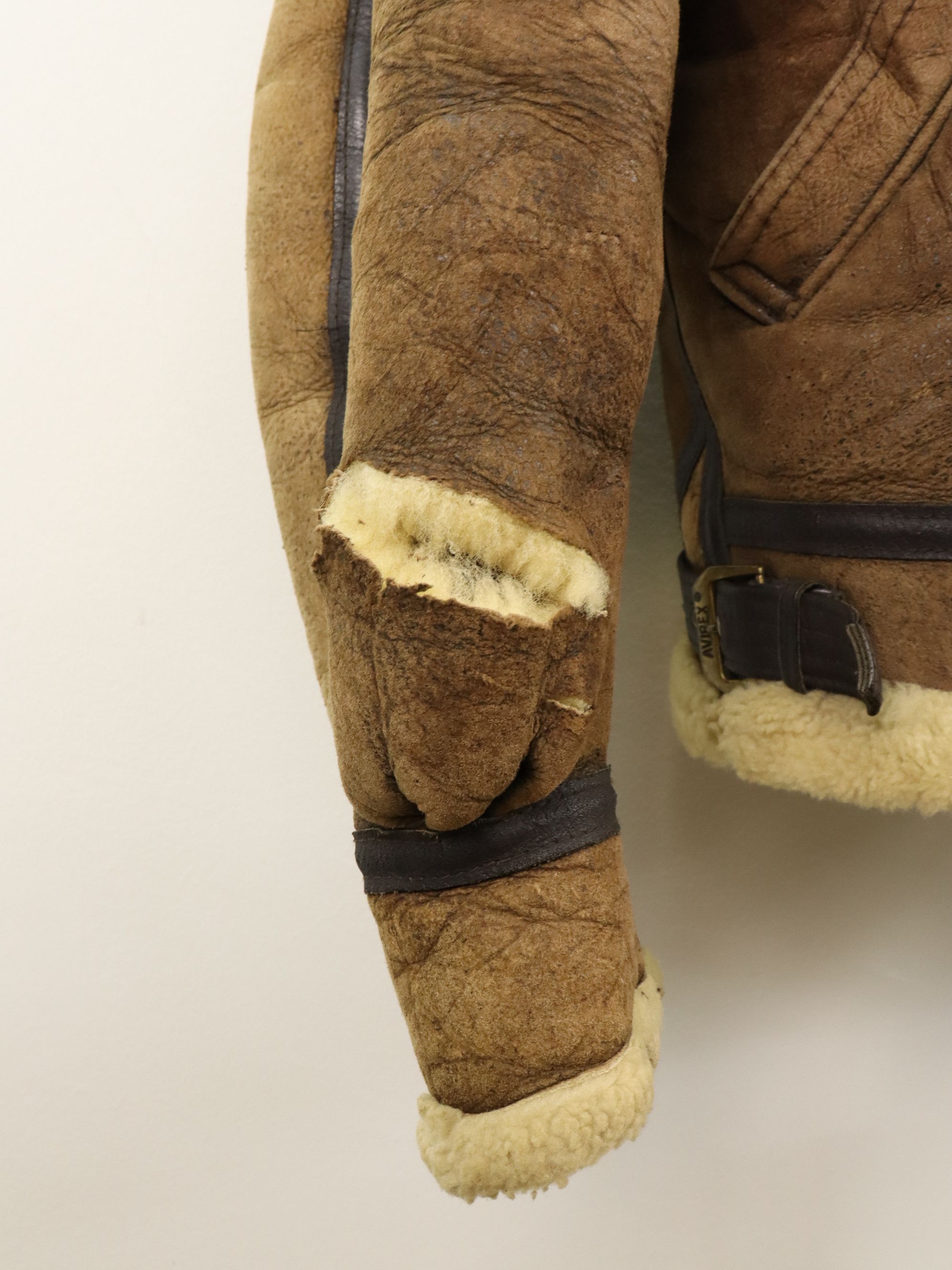 Avirex × Vintage Vtg Avirex B-3 USAAF Shearling Leather Flight Bomber Jacket Size US M / EU 48-50 / 2 - 19 Thumbnail