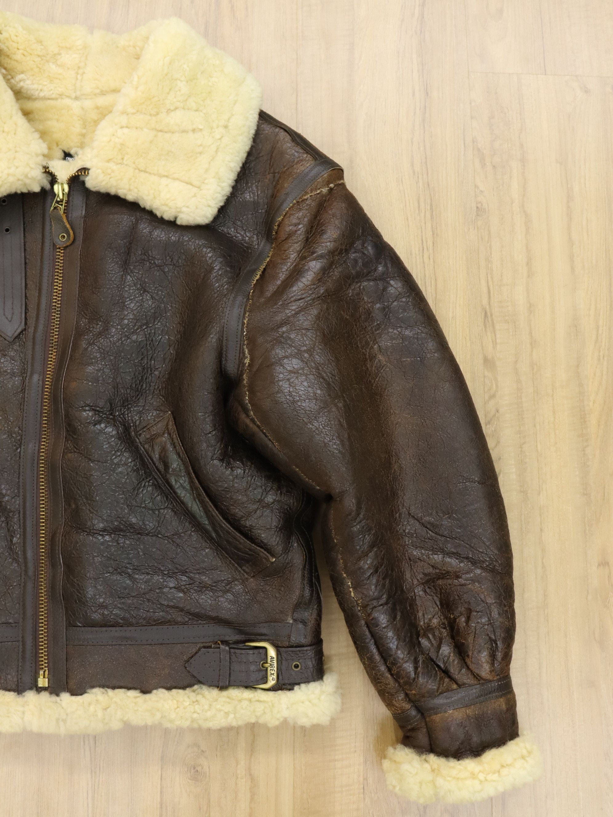 Avirex Vtg. Avirex Type B-3 Leather Sheepskin Flight Bomber Jacket Size US M / EU 48-50 / 2 - 15 Thumbnail