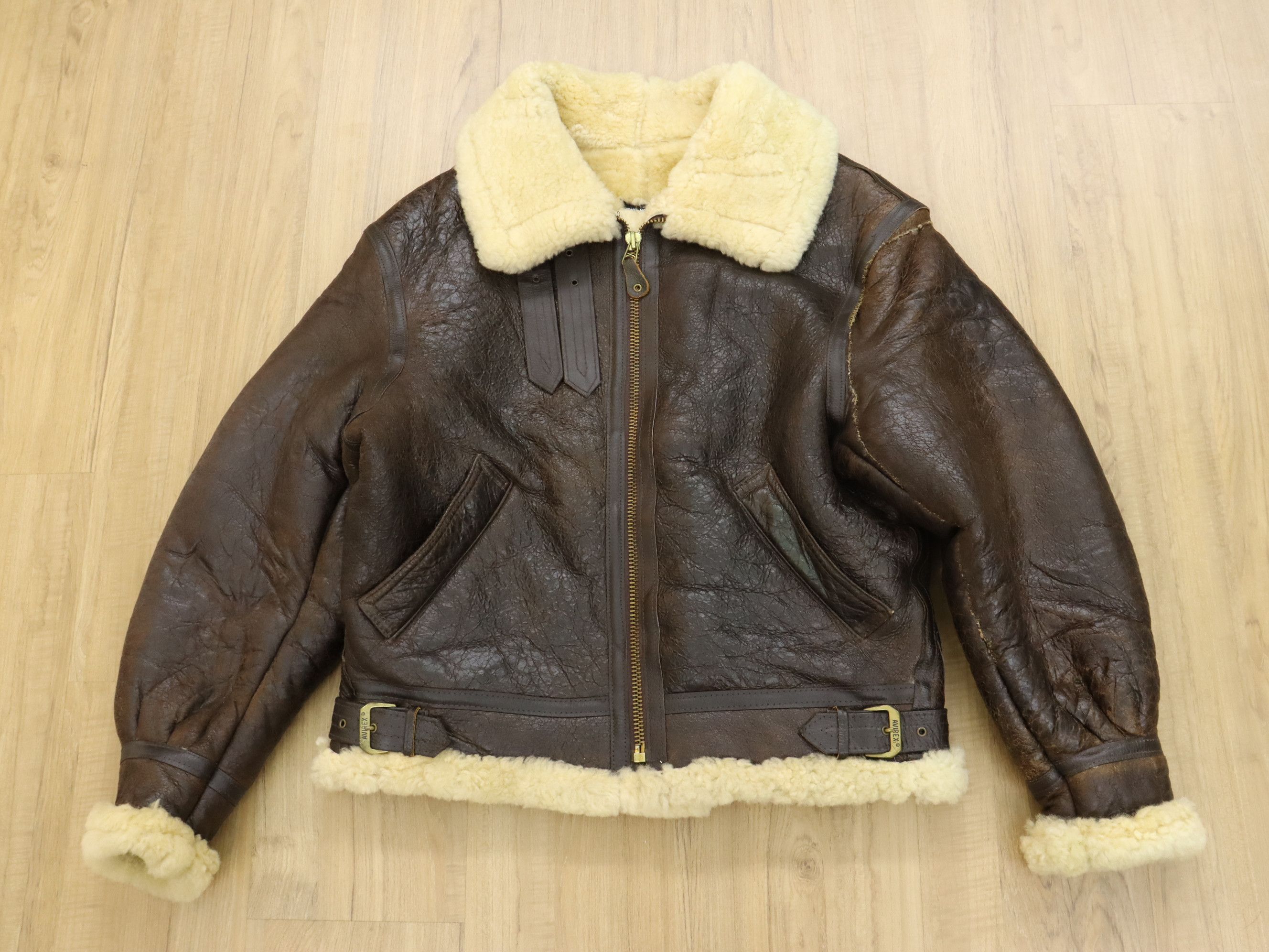 Avirex Vtg. Avirex Type B-3 Leather Sheepskin Flight Bomber Jacket Size US M / EU 48-50 / 2 - 3 Thumbnail
