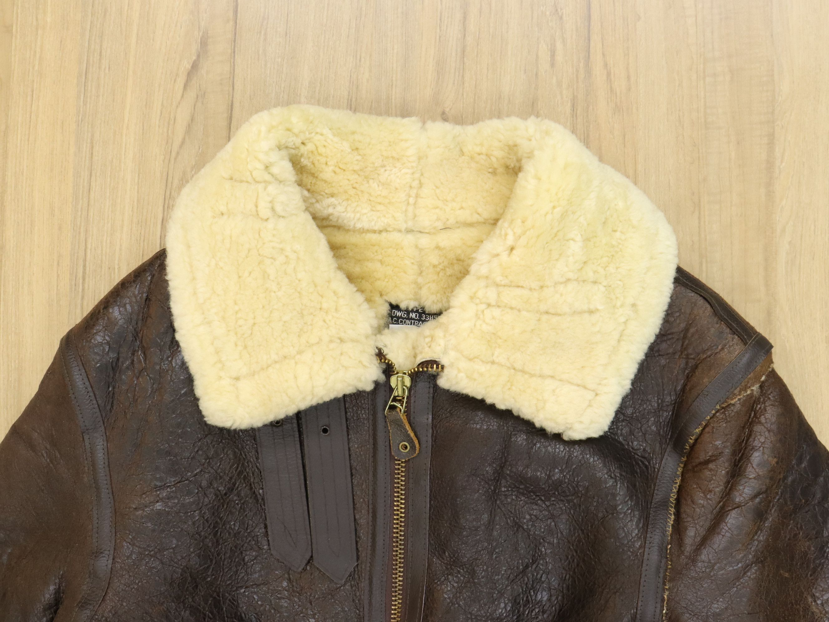 Avirex Vtg. Avirex Type B-3 Leather Sheepskin Flight Bomber Jacket Size US M / EU 48-50 / 2 - 10 Thumbnail