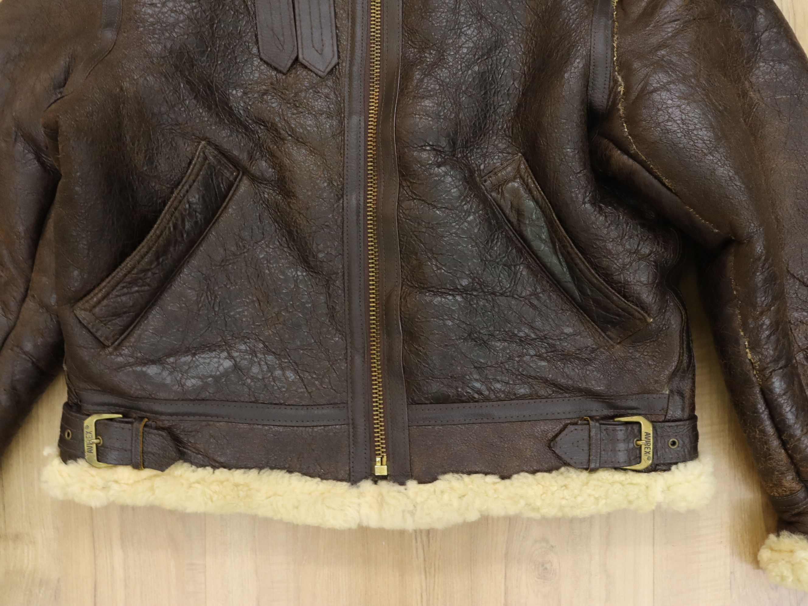 Avirex Vtg. Avirex Type B-3 Leather Sheepskin Flight Bomber Jacket Size US M / EU 48-50 / 2 - 19 Thumbnail