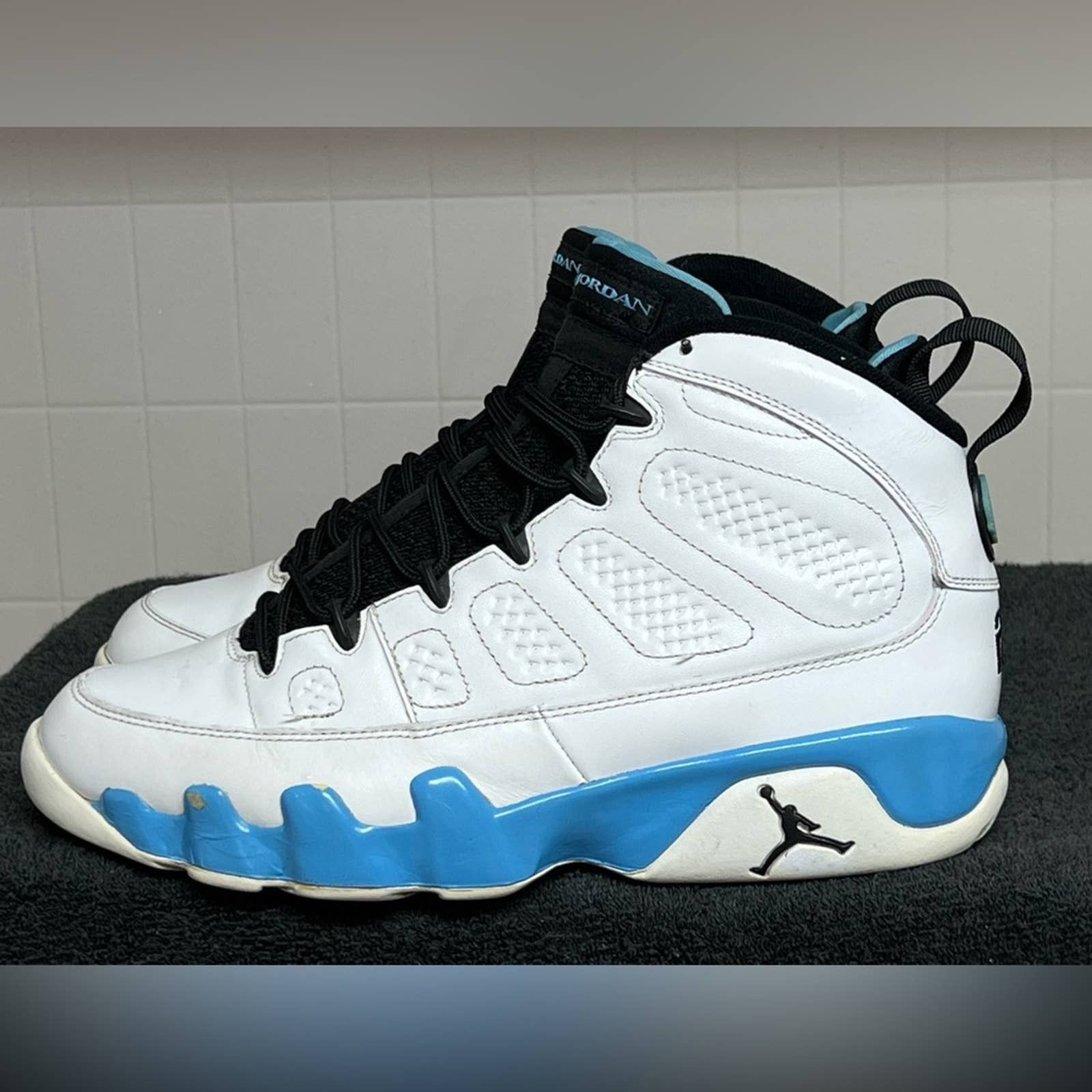 Jordan 9 retro unc Air Jordan 9 Retro UNC 2019 Size 11 main image 4