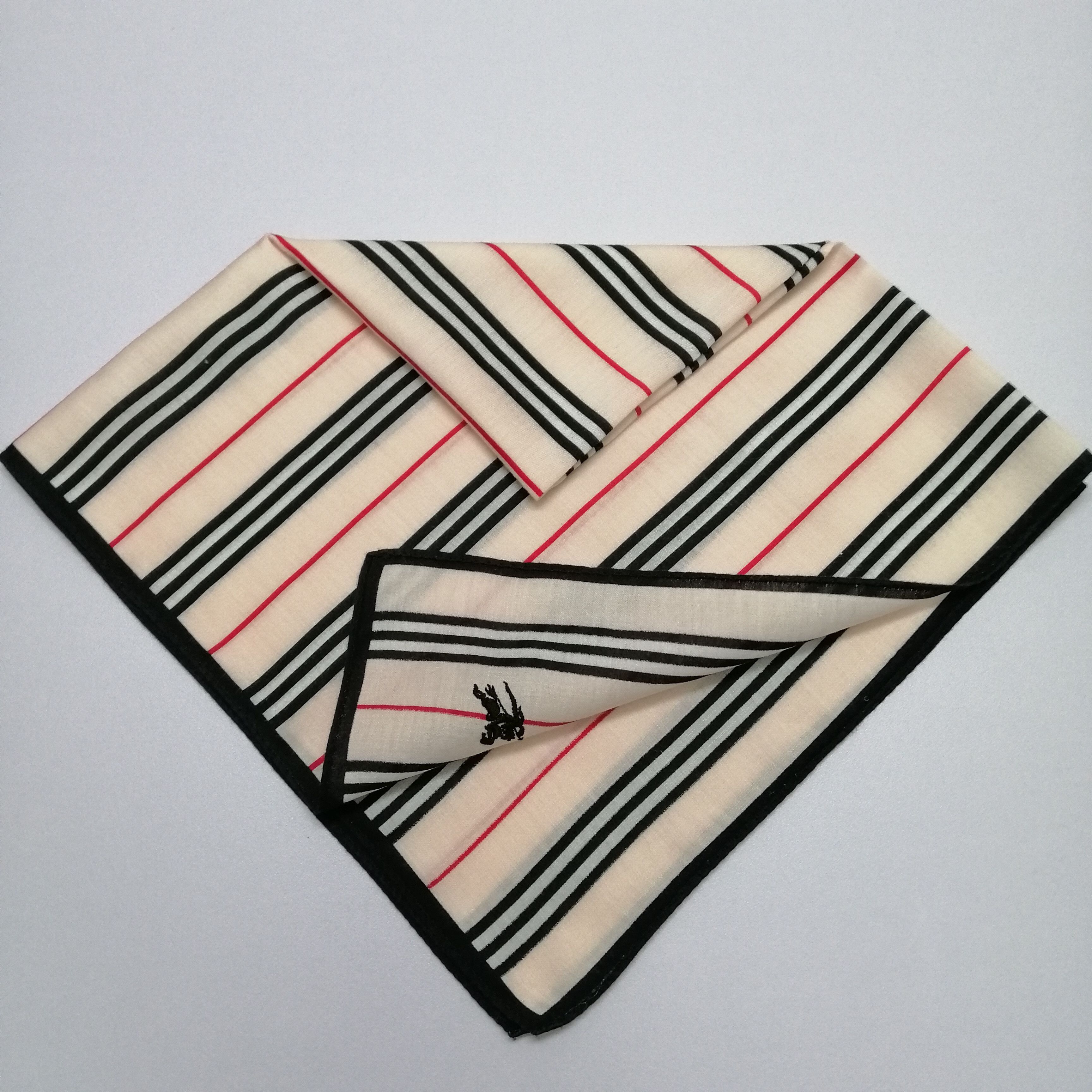 Burberry × Vintage Vintage Burberry Handkerchief/Neckerchief/Bandana-KD2002 Size ONE SIZE - 5 Thumbnail