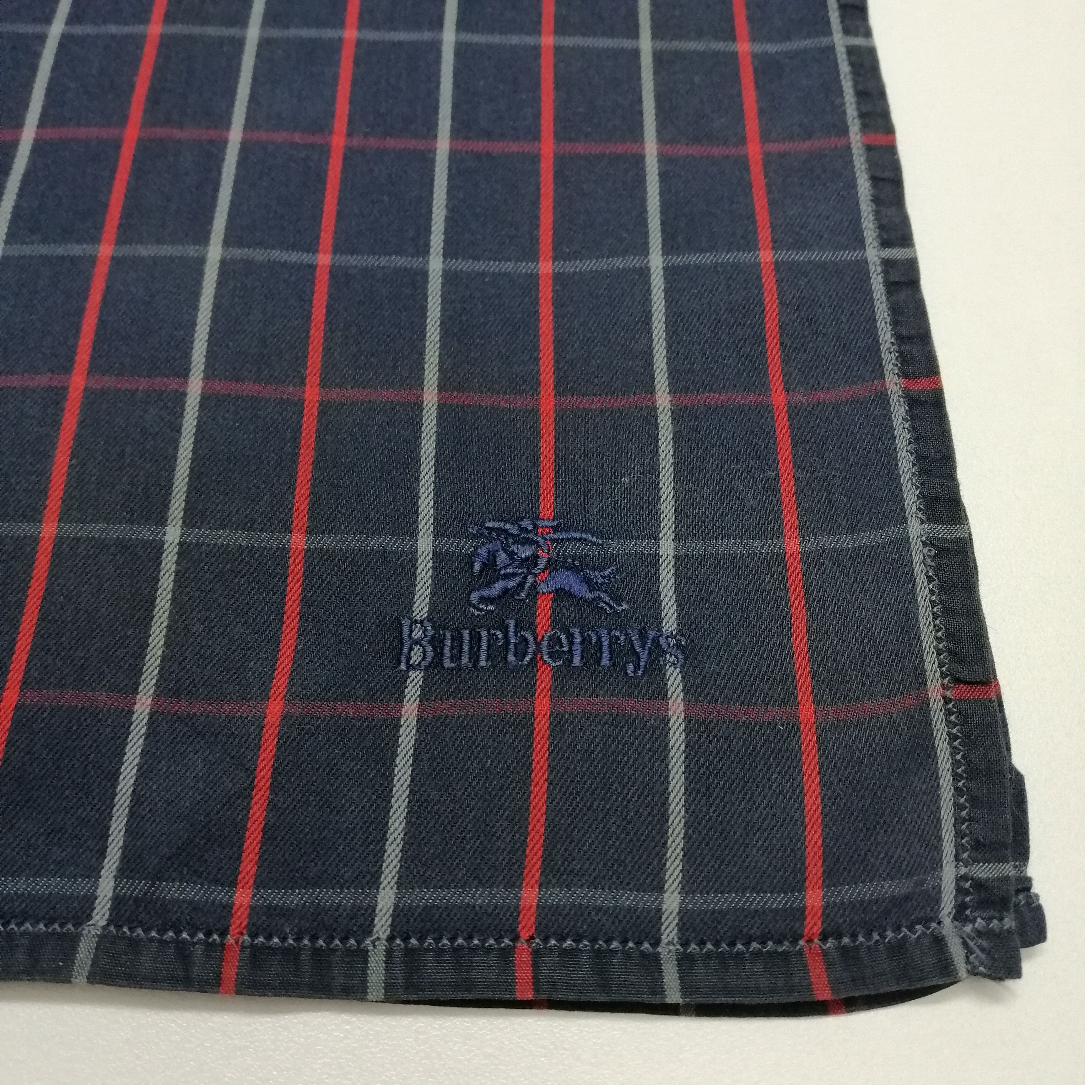 Burberry Vintage Burberry Handkerchief/Neckerchief/Bandana-KD2045 Size ONE SIZE - 4 Thumbnail