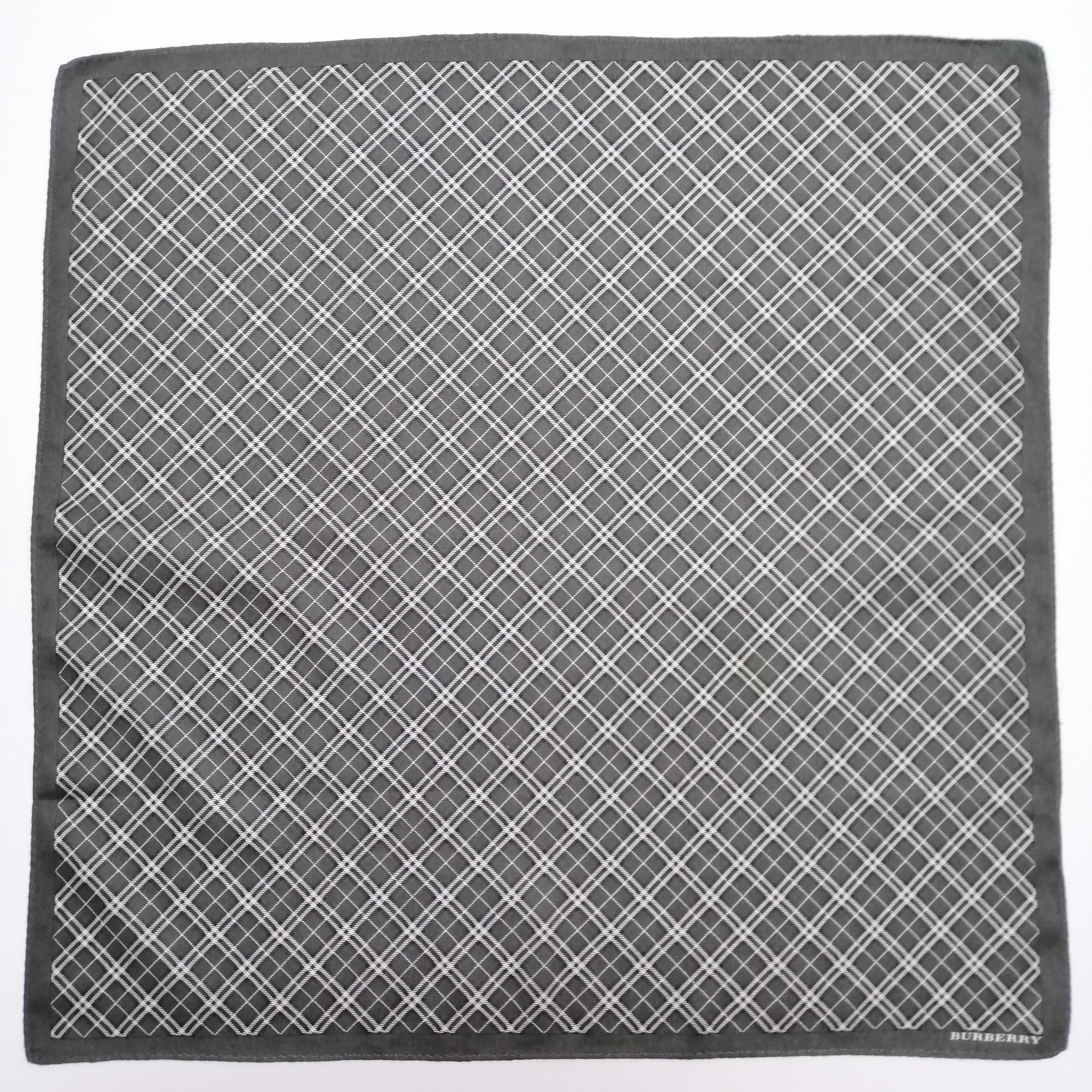 Burberry × Vintage Burberry Handkerchief/Neckerchief/Bandana-KD2069 Size ONE SIZE - 2 Thumbnail