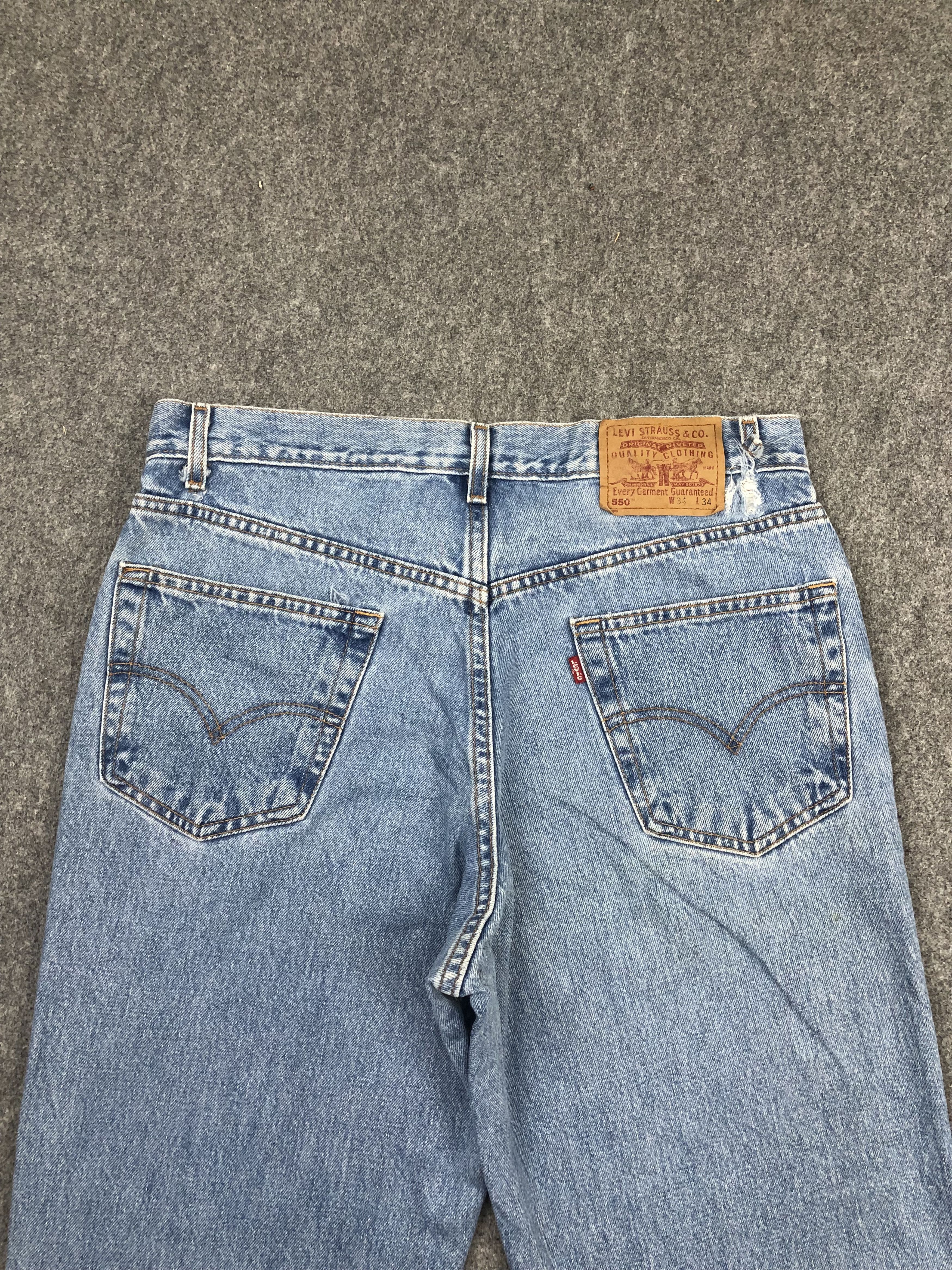 Levi's × Vintage Vintage 90s Levis 550 Faded Blue Jeans Size US 35 - 4 Thumbnail