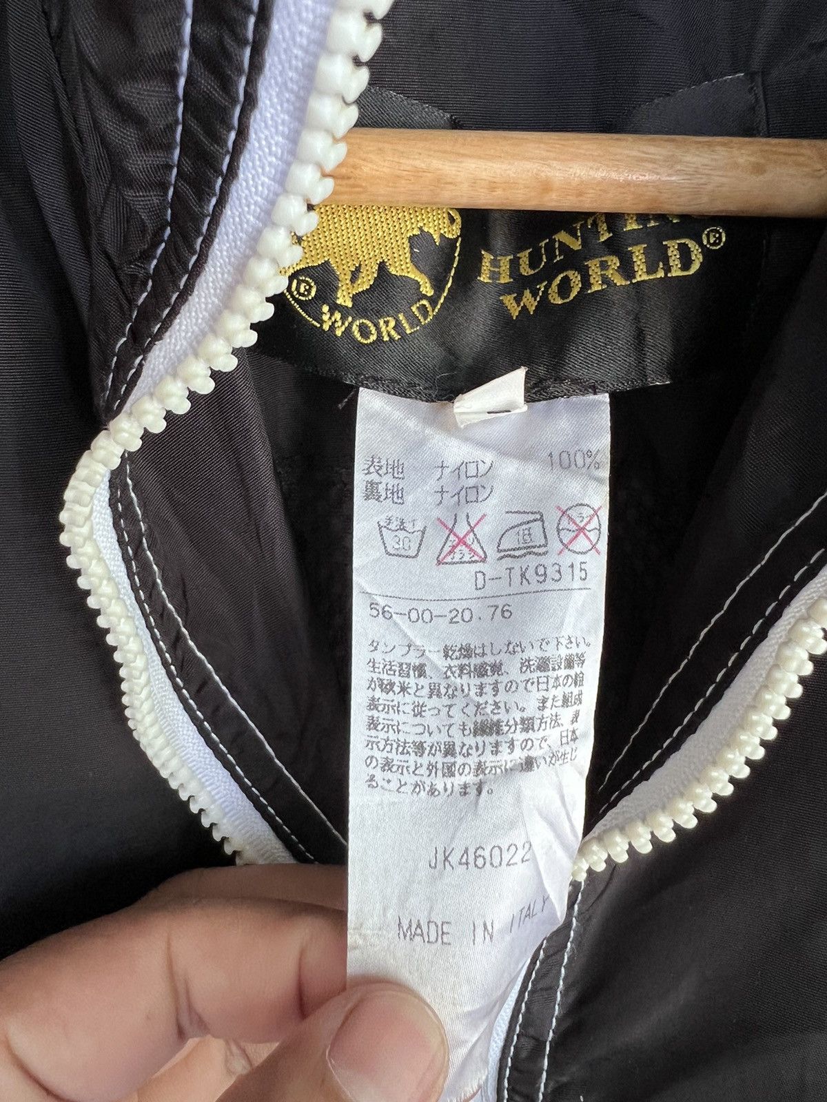 Vintage Vintage Hunting World Spell Out Jacket Size US S / EU 44-46 / 1 - 4 Thumbnail