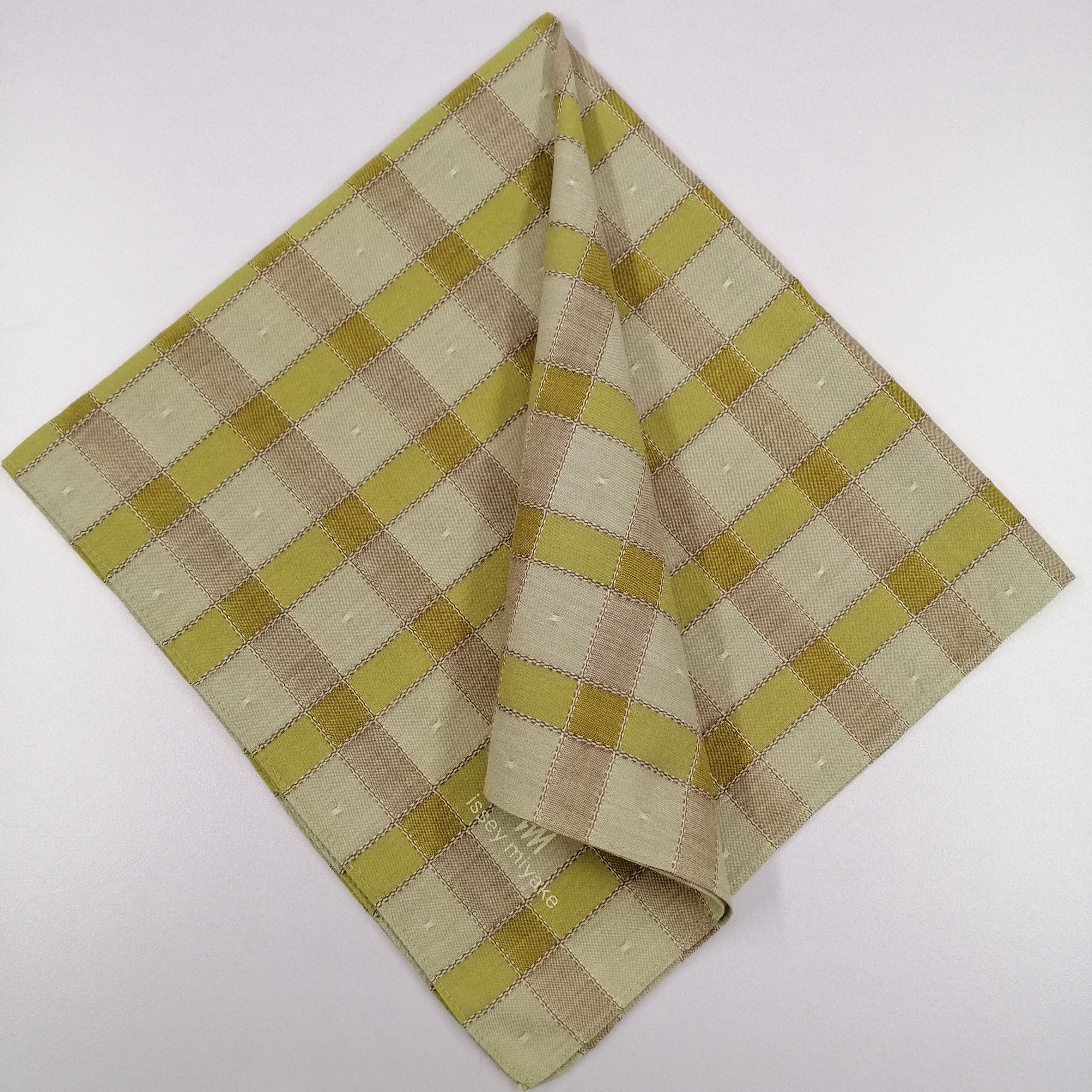 Issey Miyake × Vintage Issey Miyake Handkerchief/Neckerchief/Bandana-KD1144 Size ONE SIZE - 1 Thumbnail