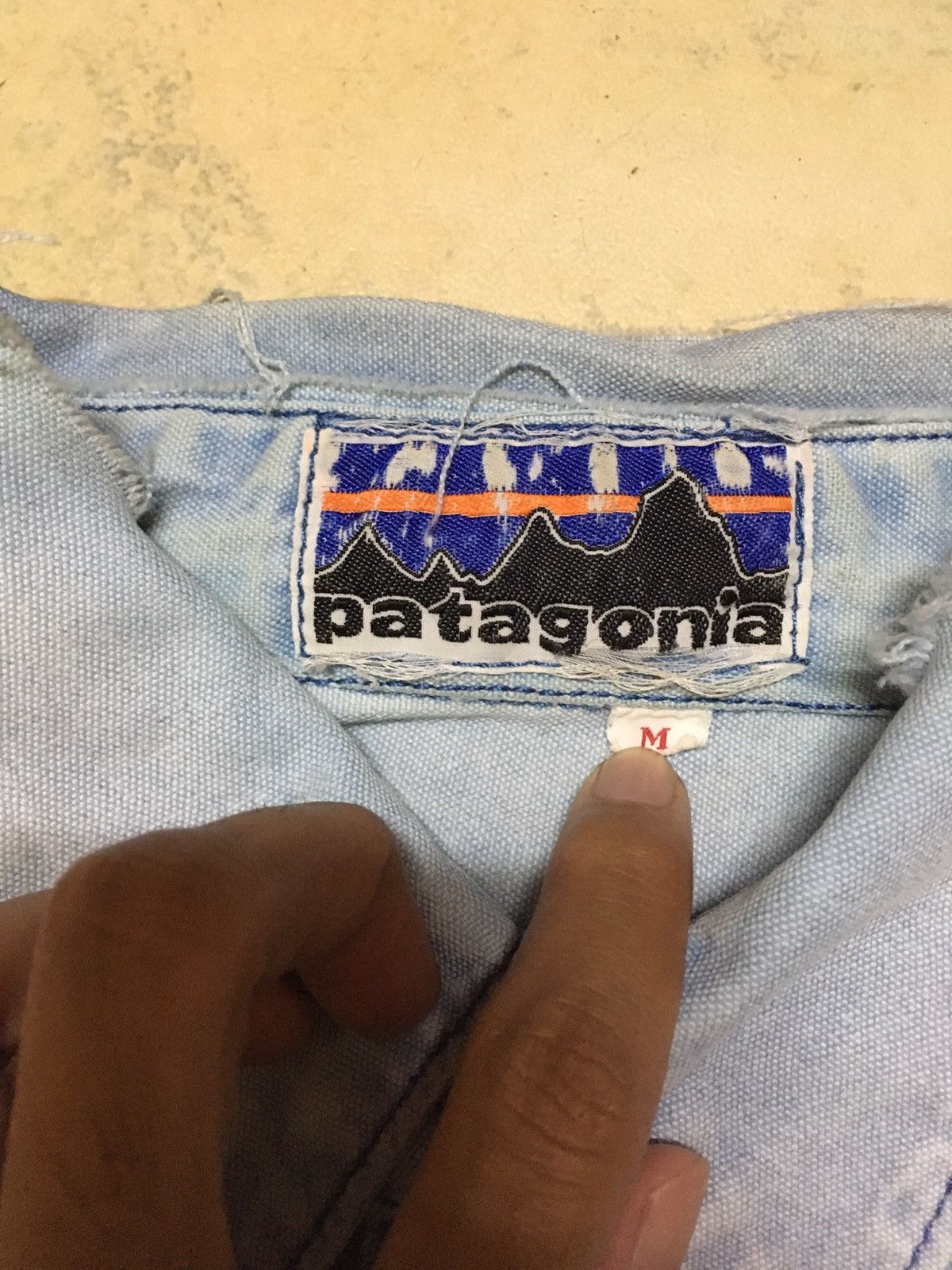 Patagonia Vtg Patagonia Button Up Shirt Distressed Style Size US M / EU 48-50 / 2 - 2 Thumbnail