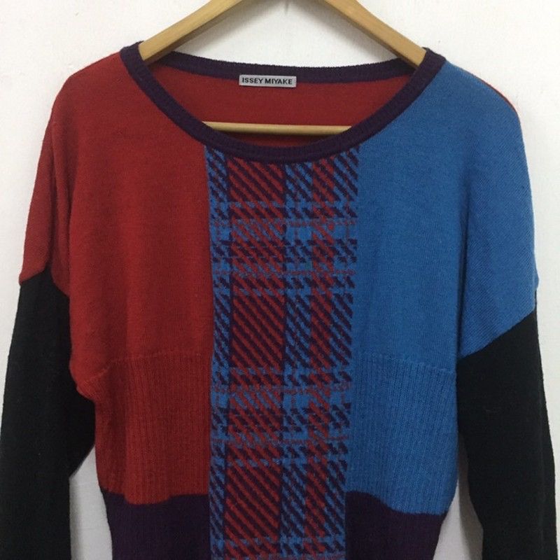 Issey Miyake Rare design knitwear issey miyake,grab now for your lover😍 Size L / US 10 / IT 46 - 2 Thumbnail