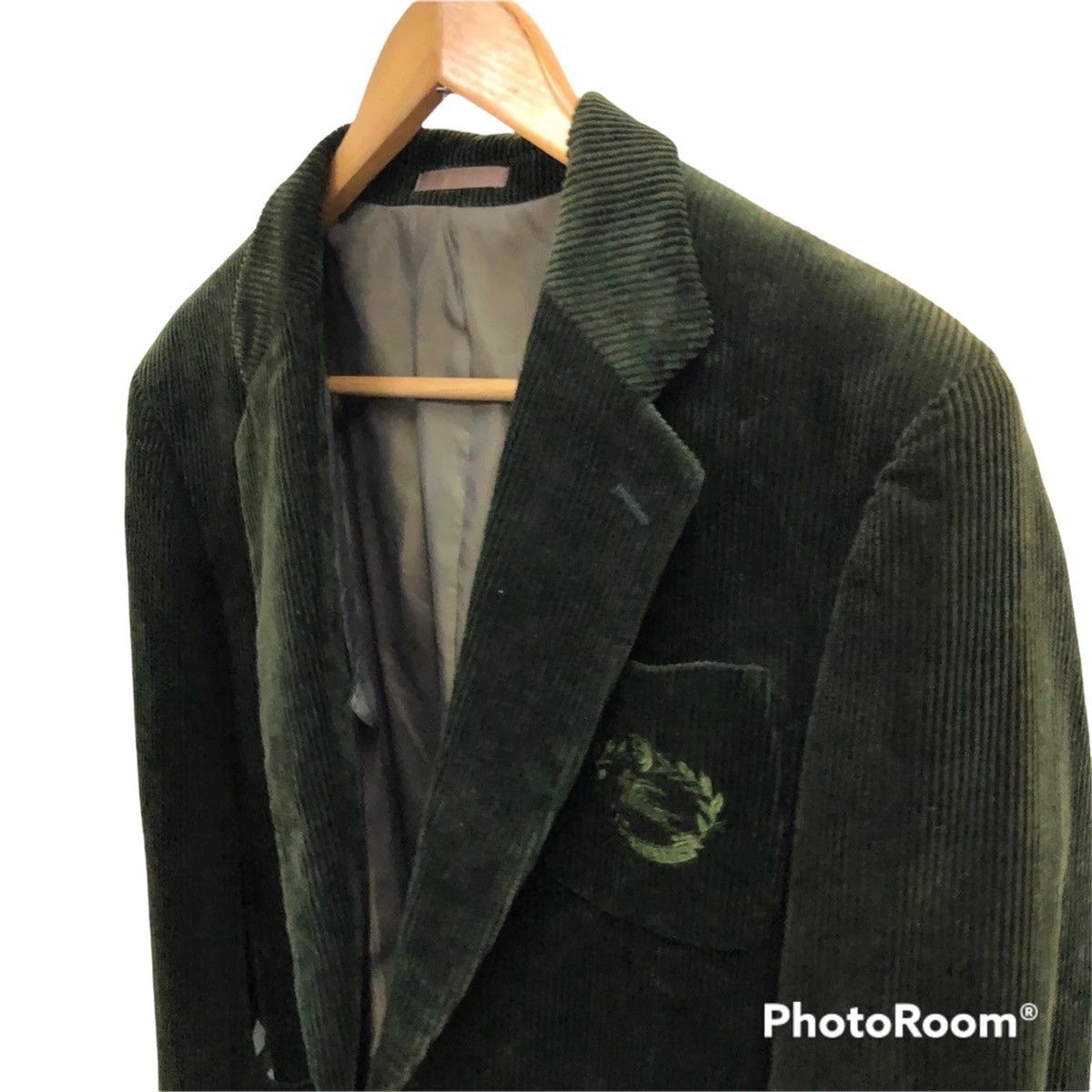 Burberry Offer Very Rare corduroy coat / blazer big logo fit like M Size US S / EU 44-46 / 1 - 11 Thumbnail