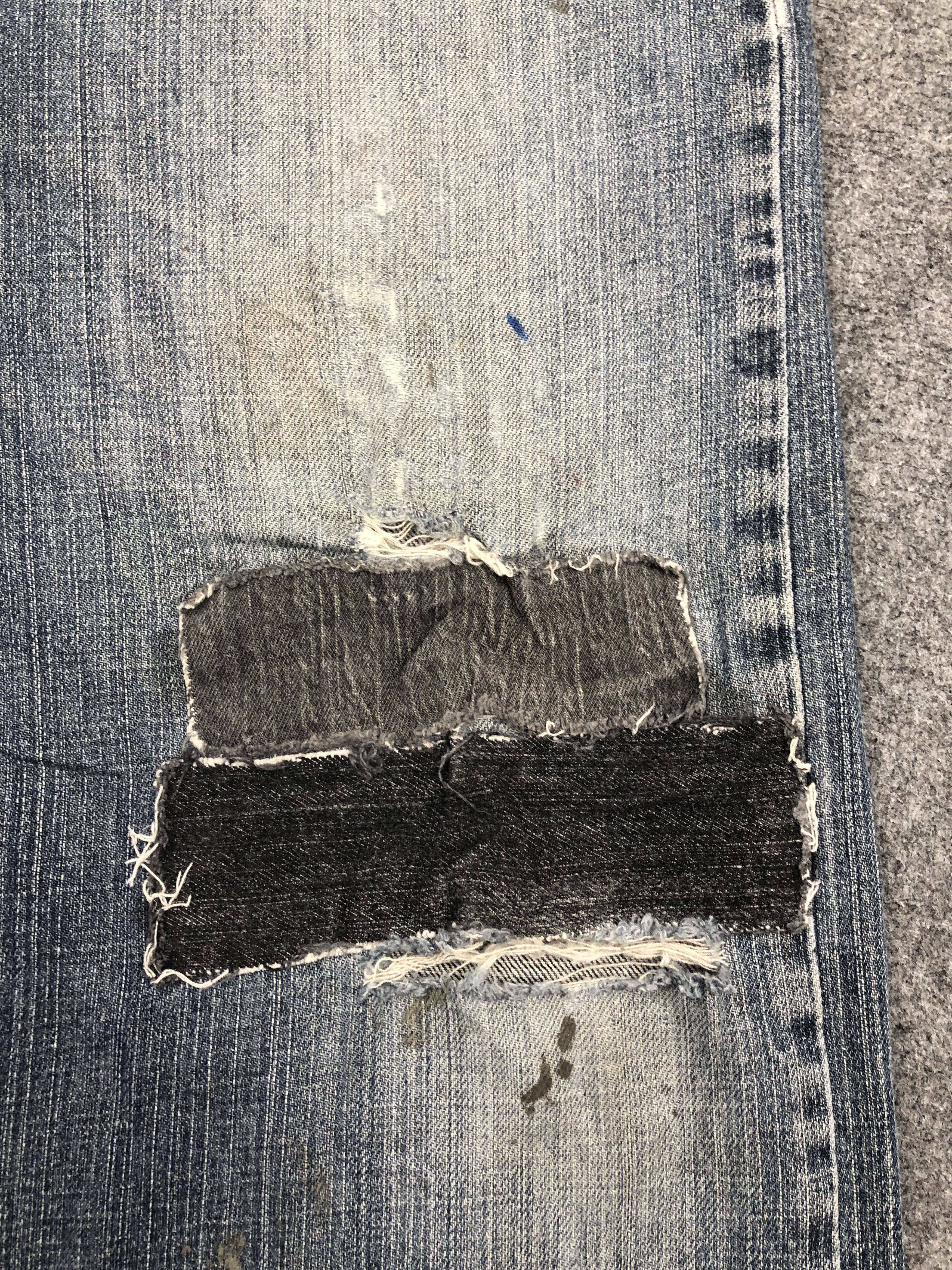 Levi's × Vintage Vintage Distressed Levis 559 Faded Blue Jeans DP1538 Size US 35 - 11 Thumbnail