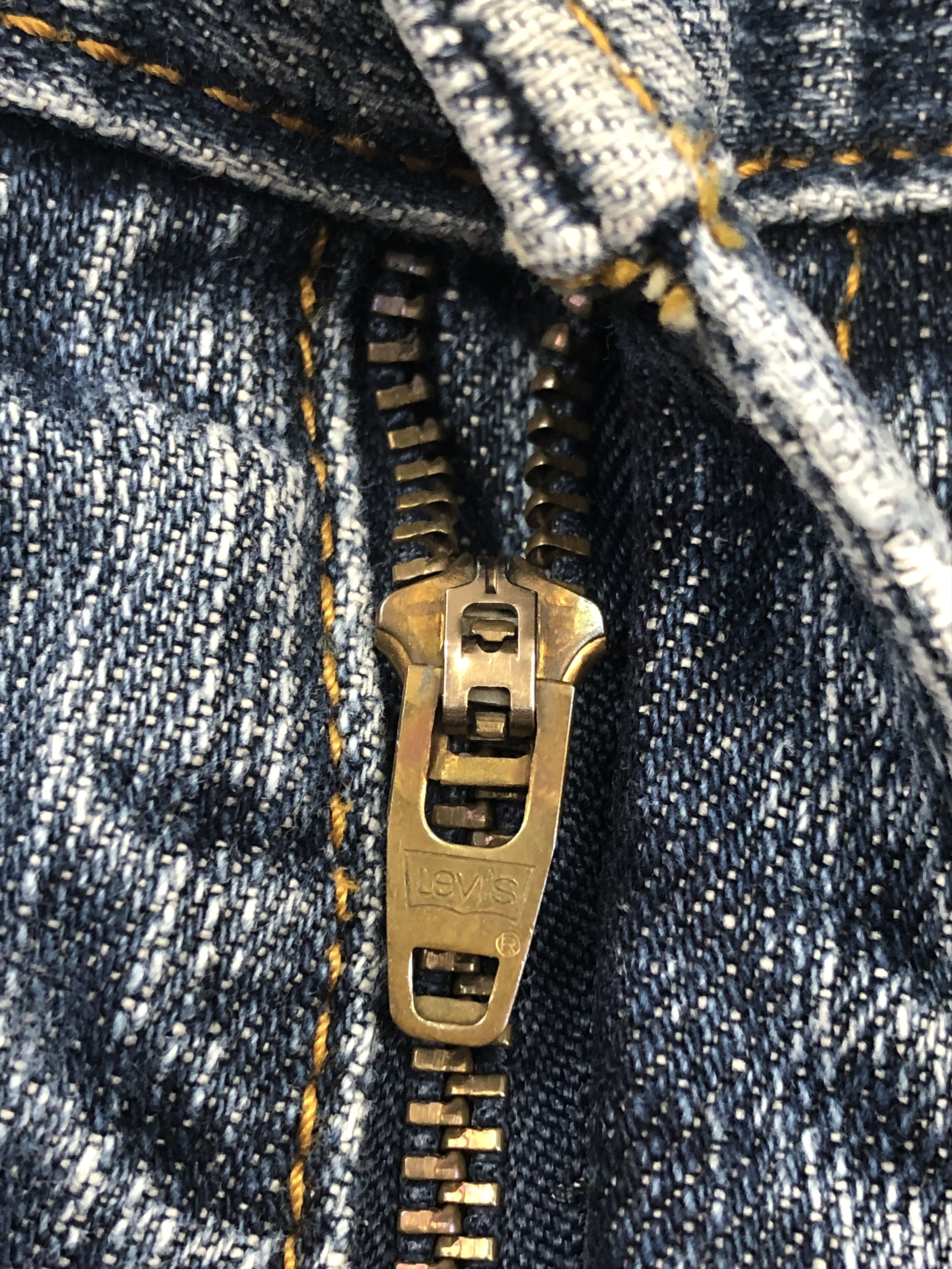 Levi's × Vintage Vintage Distressed Levis 559 Faded Blue Jeans DP1538 Size US 35 - 13 Thumbnail