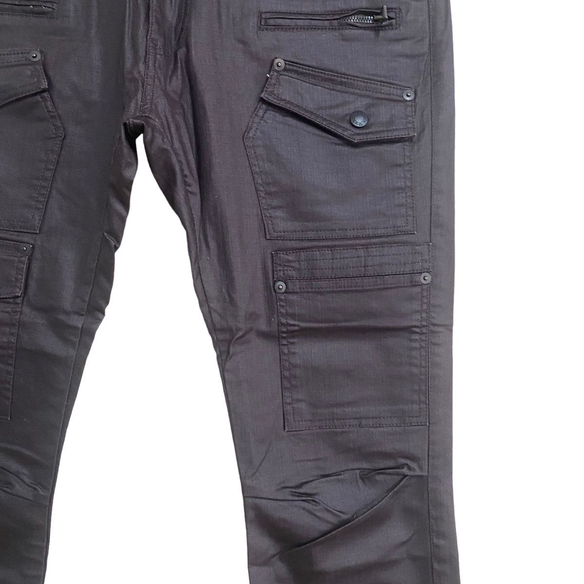 Von Dutch Von Dutch Coated Wax Cargo Cropped Pants Size US 31 - 7 Thumbnail