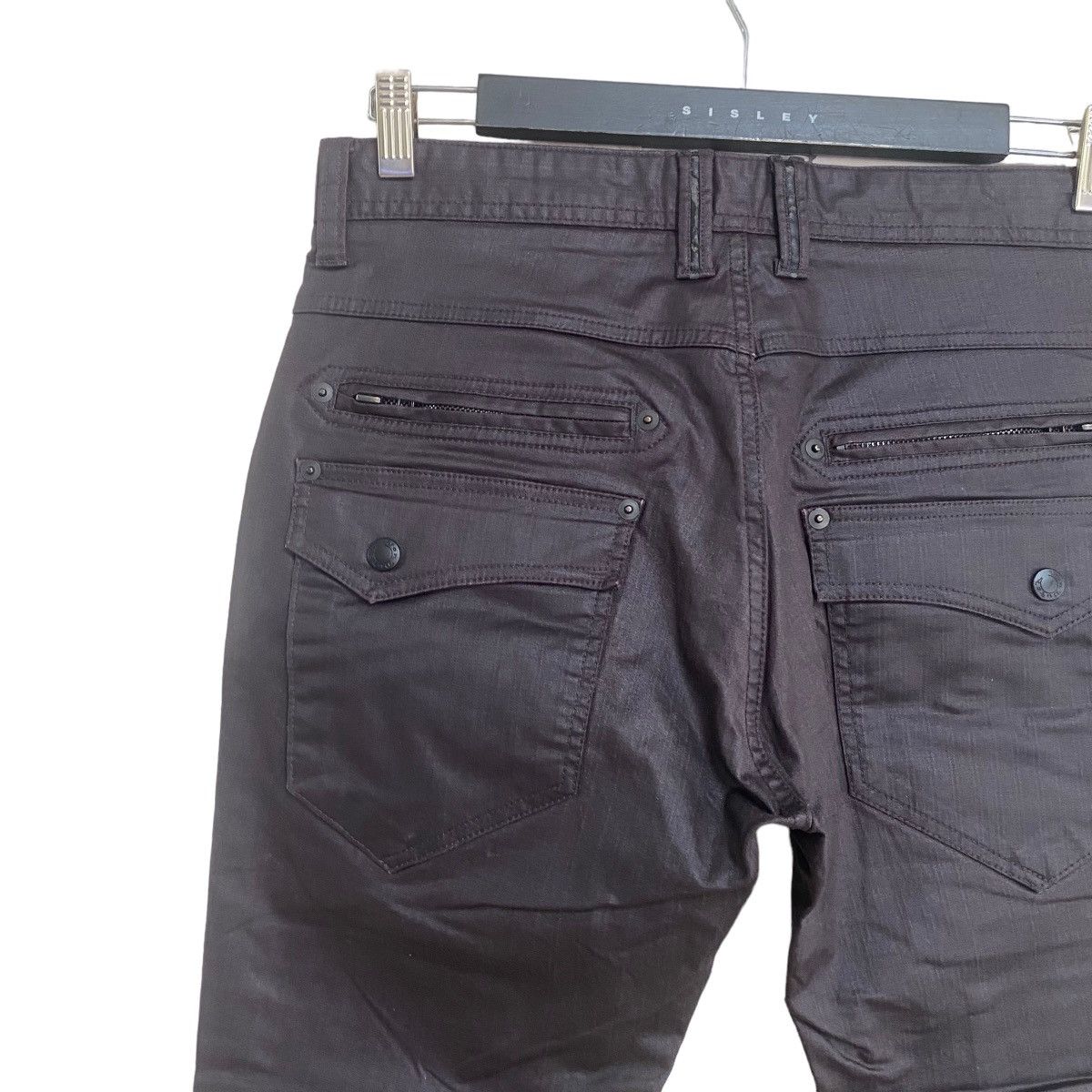 Von Dutch Von Dutch Coated Wax Cargo Cropped Pants Size US 31 - 11 Thumbnail