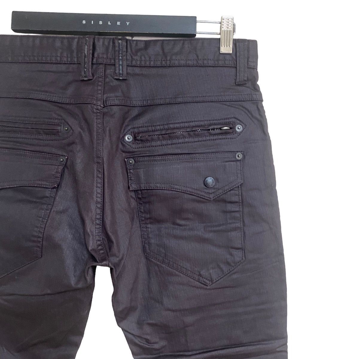 Von Dutch Von Dutch Coated Wax Cargo Cropped Pants Size US 31 - 10 Thumbnail