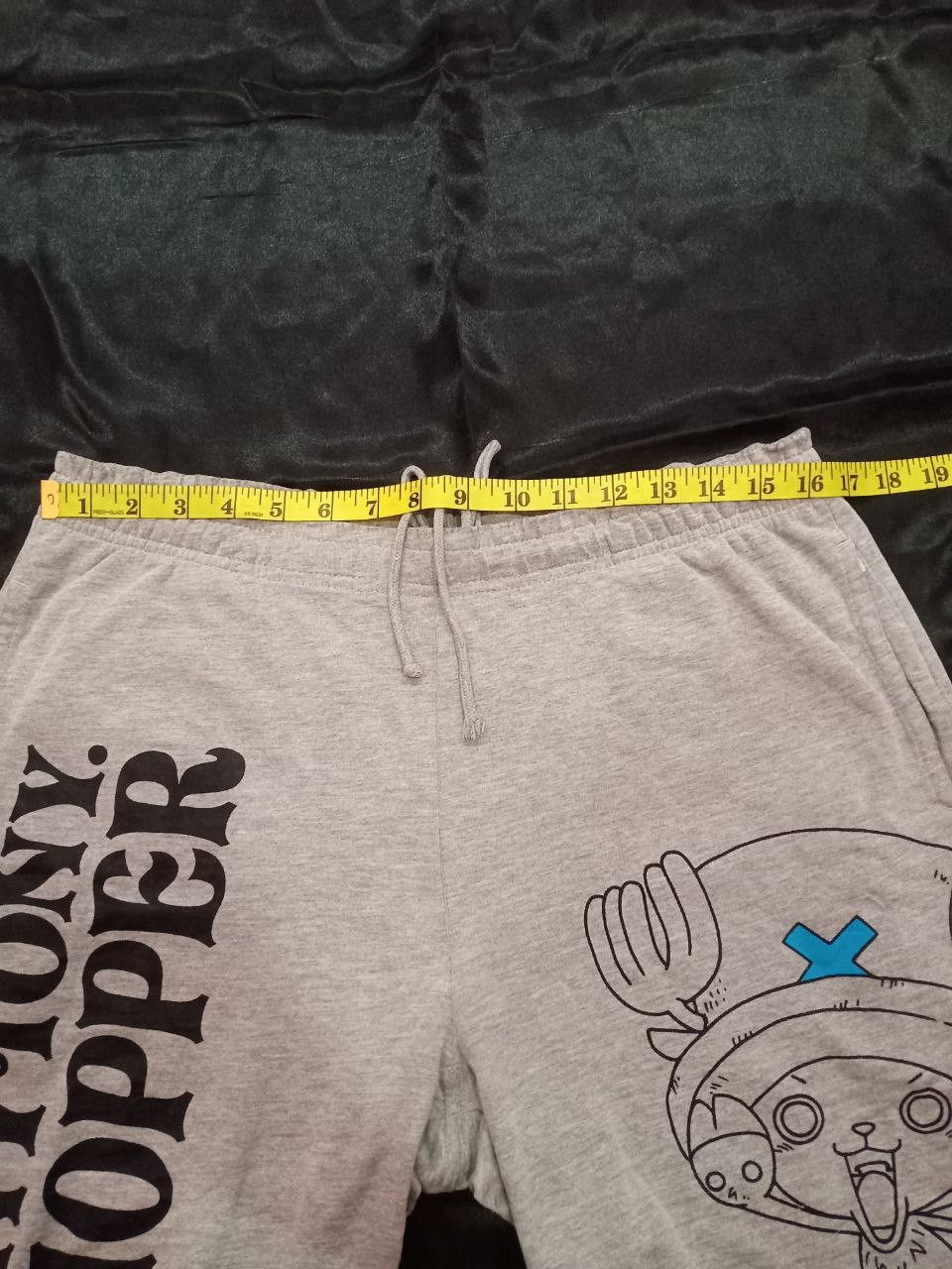 Japanese Brand × One Piece × Vintage Vintage One Piece Tony Tony Chopper Short Pant Size US 33 - 14 Thumbnail