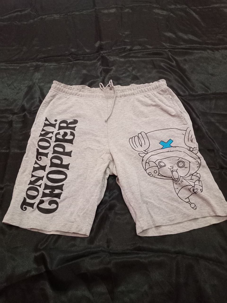 Japanese Brand × One Piece × Vintage Vintage One Piece Tony Tony Chopper Short Pant Size US 33 - 1 Thumbnail