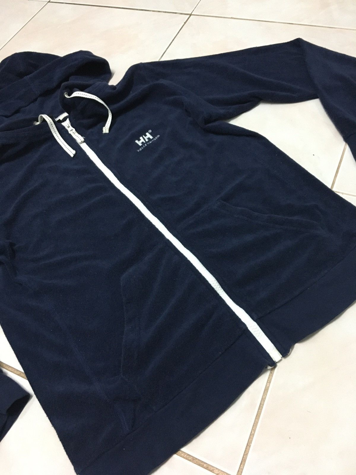 Helly Hansen × Vintage Helly Hansen Fleece Hoodie Logo Embroidery Size US M / EU 48-50 / 2 - 7 Thumbnail