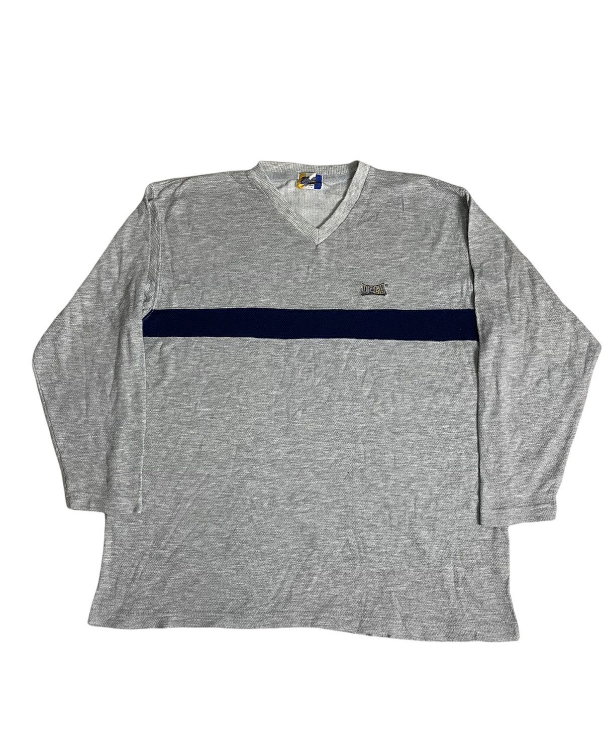 Vintage Vintage Ucla Sweatshirt Size US L / EU 52-54 / 3 - 1 Thumbnail