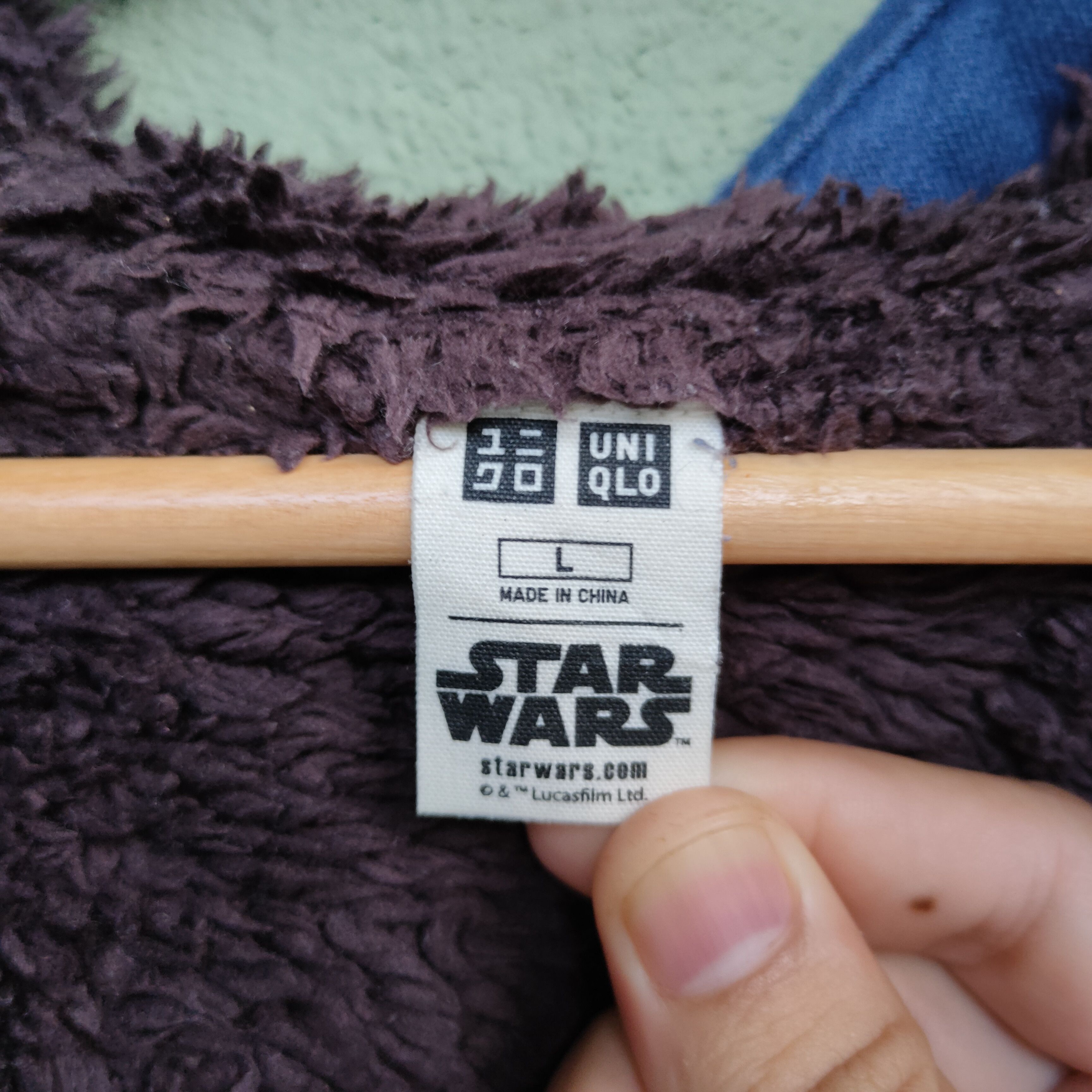 Star Wars Vtg Uniqlo Star Wars Zipper Ups Hoodie Sweatshirt Sweater Size US L / EU 52-54 / 3 - 9 Thumbnail
