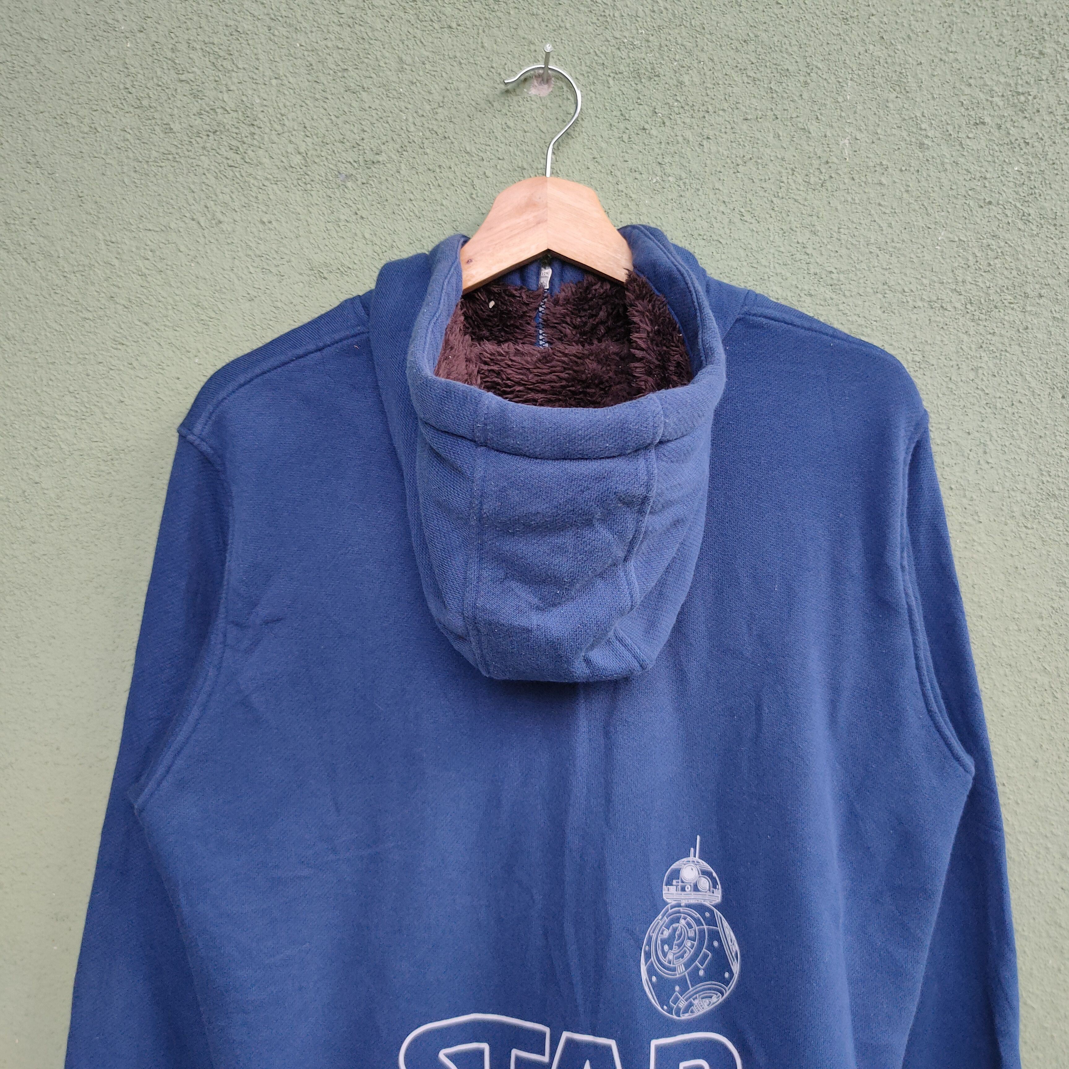 Star Wars Vtg Uniqlo Star Wars Zipper Ups Hoodie Sweatshirt Sweater Size US L / EU 52-54 / 3 - 11 Thumbnail
