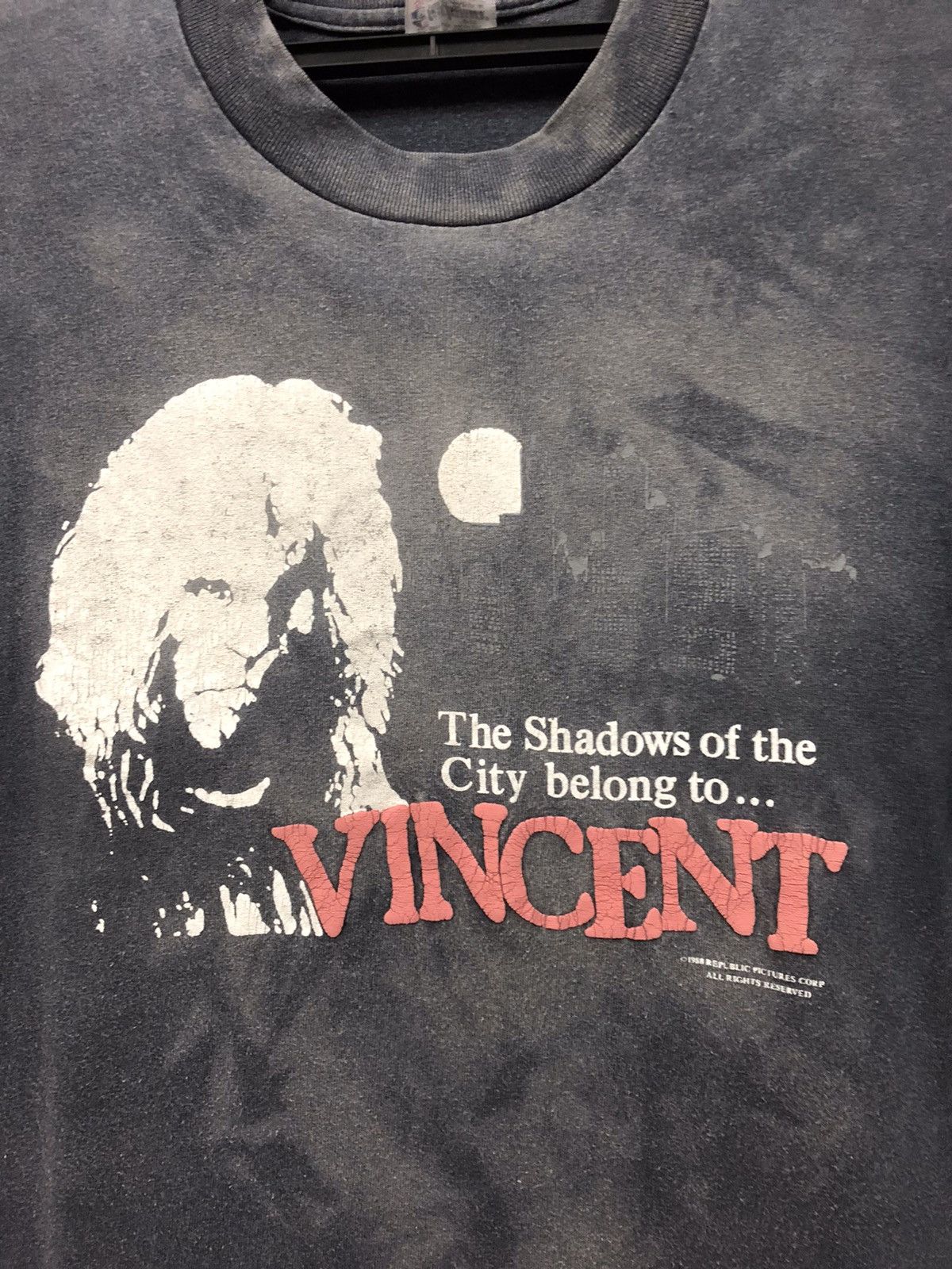 Expert Horror Thrashed Vintage 90s horror show tv vincent Movie Tee Size US L / EU 52-54 / 3 - 2 Thumbnail