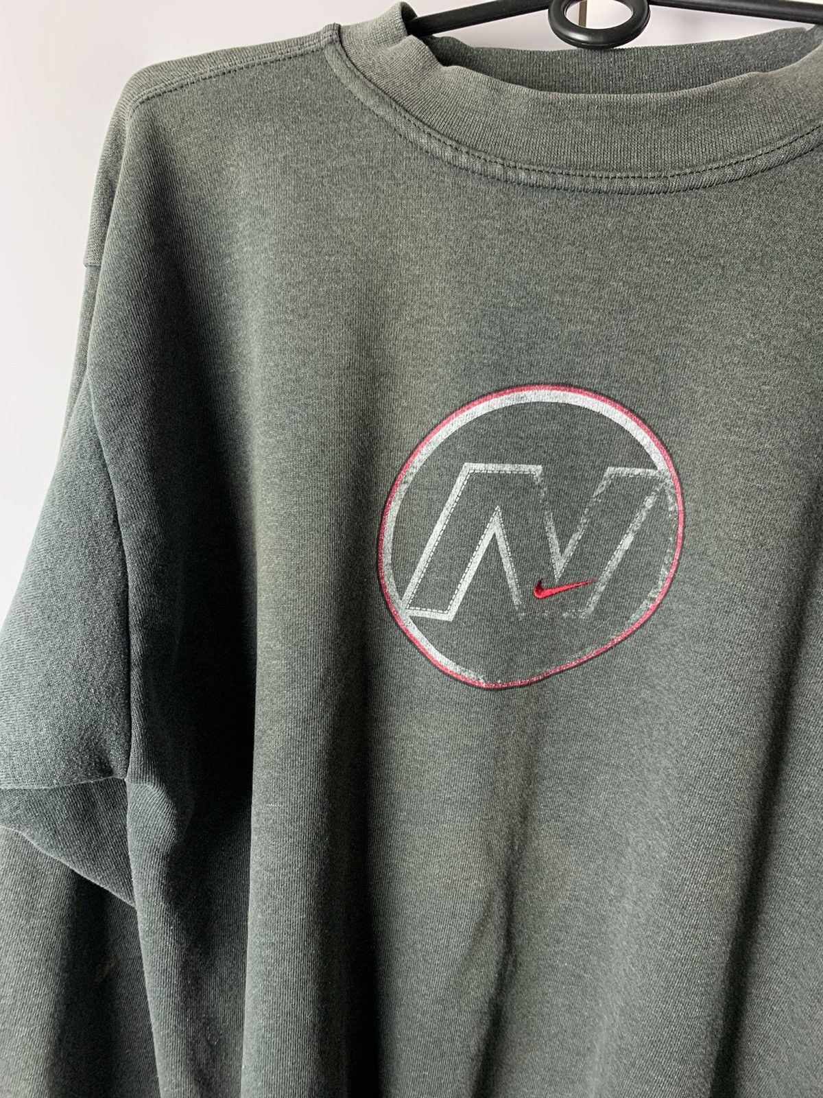 Nike × Vintage Vintage sweatshirt Nike big logo N swoosh size M Size US M / EU 48-50 / 2 - 1 Thumbnail