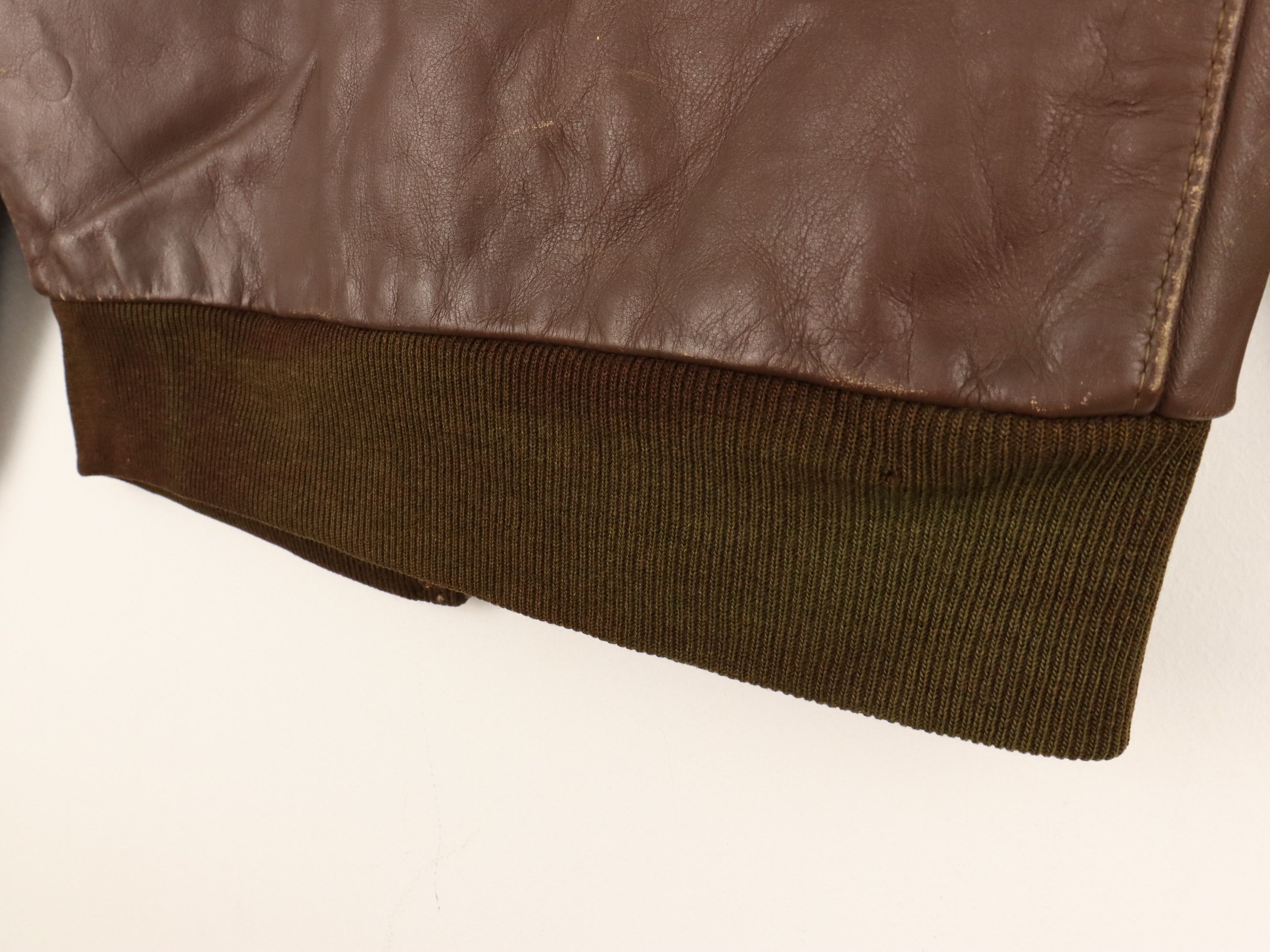 Vanson Leathers VTG HORSEHIDE A-2 LEATHERS AVIATOR FLIGHT JACKET Size US S / EU 44-46 / 1 - 18 Thumbnail