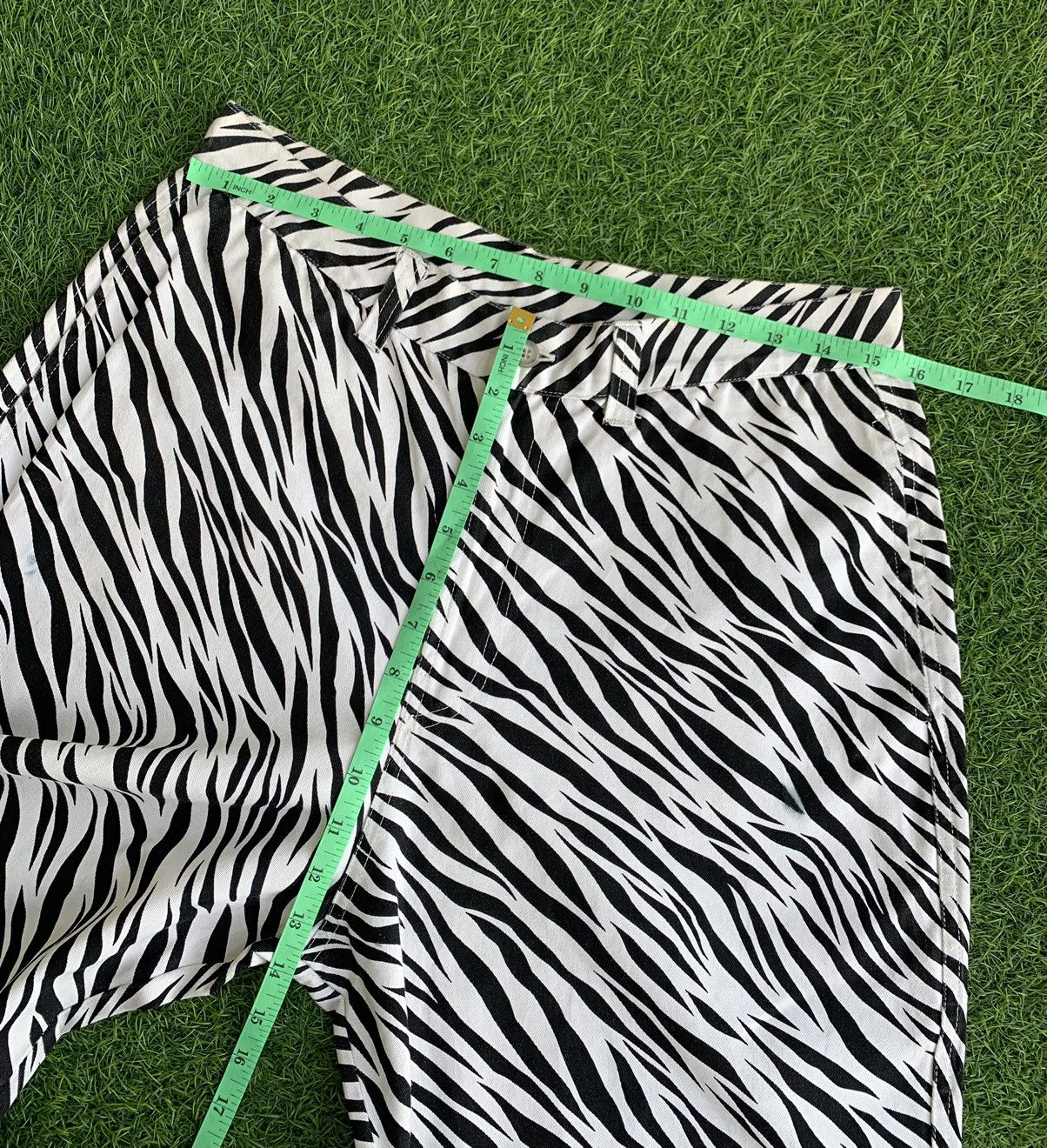 Japanese Brand × OVER THE STRiPES Vintage Baggy Stripes zebra Shades Prevalence Design Size US 30 / EU 46 - 15 Thumbnail