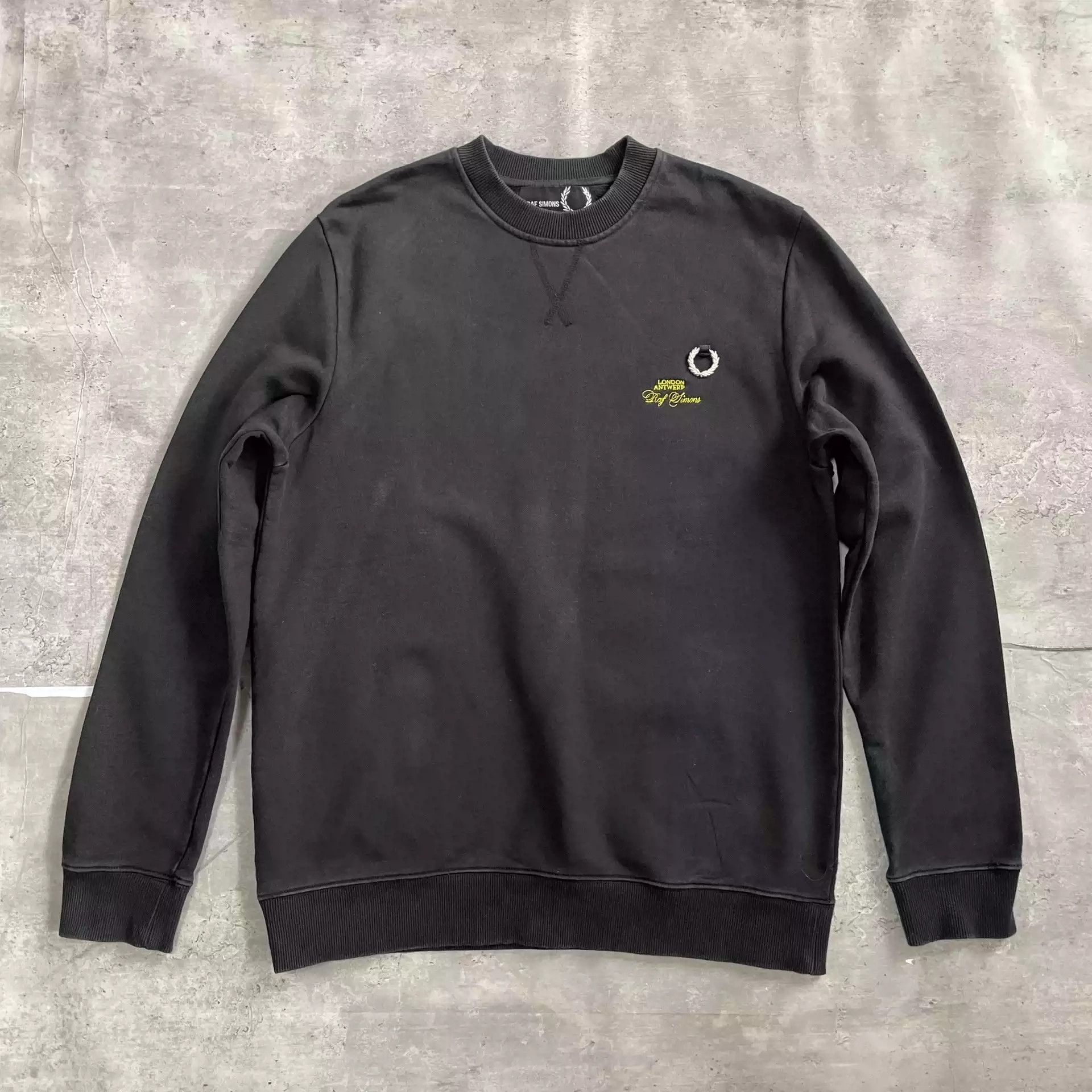 RAF SIMONS×FRED PERRY Crew neck Raf Simons X Fred Perry slogan-embroidered Cotton Sweatshirt
