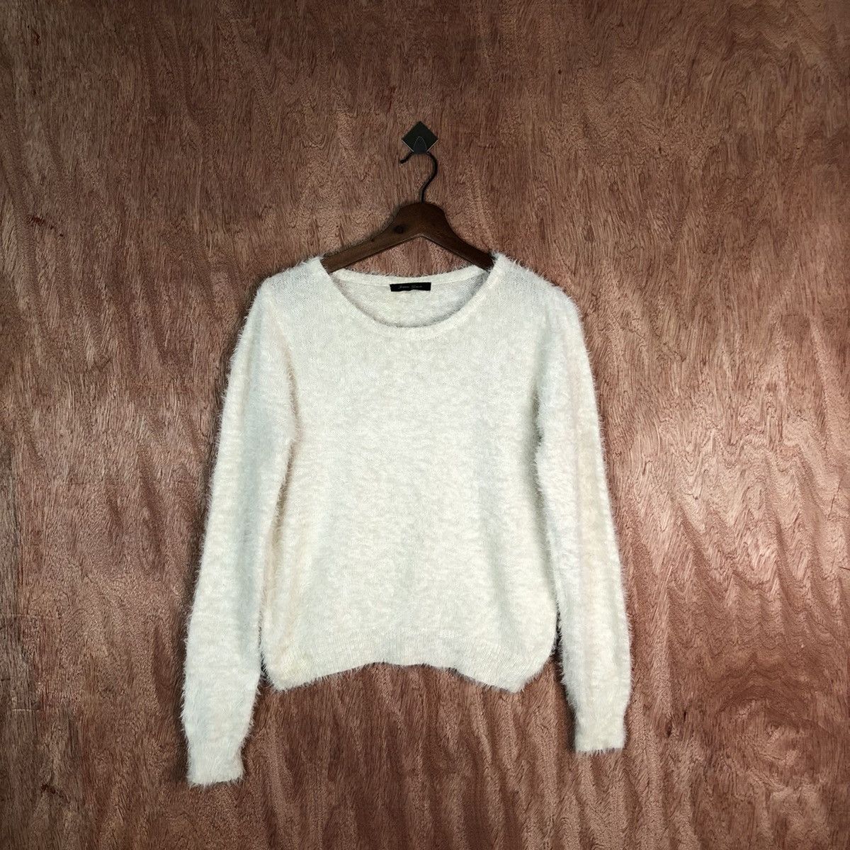 image of Homespun Knitwear Jounmeg Ganco White Shag Shaggy Fur Mohair Knitwear 6608, Men's (Size Medium)
