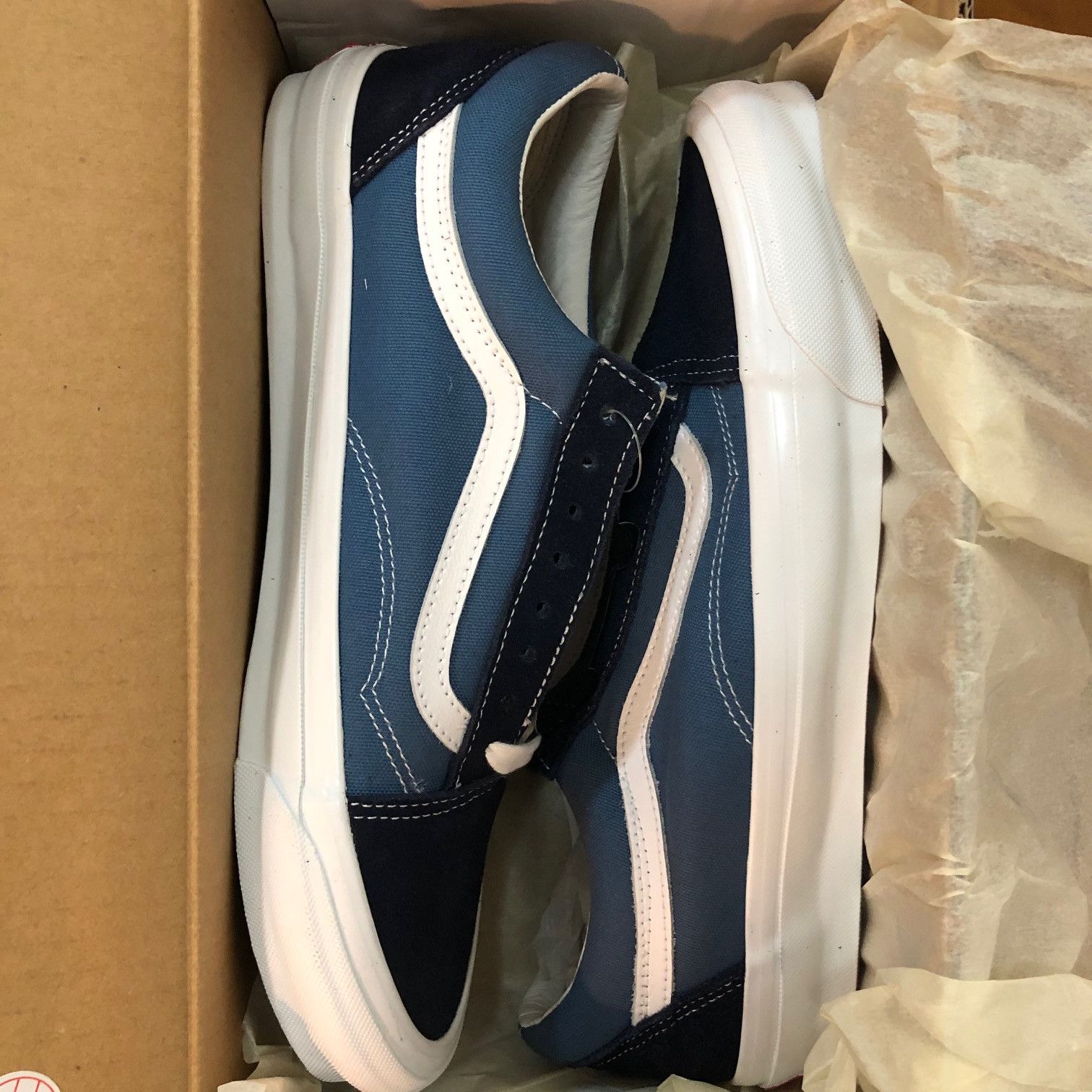Vans VANS VAULT UA OG Old Skool LX Shoe Size US 11.5 / EU 44-45 - 1 Thumbnail