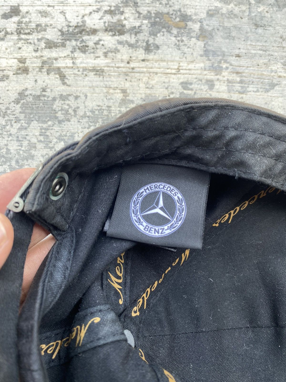 Mercedes-Benz Vintage Mercedes Benz Sun Faded Cap Size ONE SIZE - 5 Thumbnail