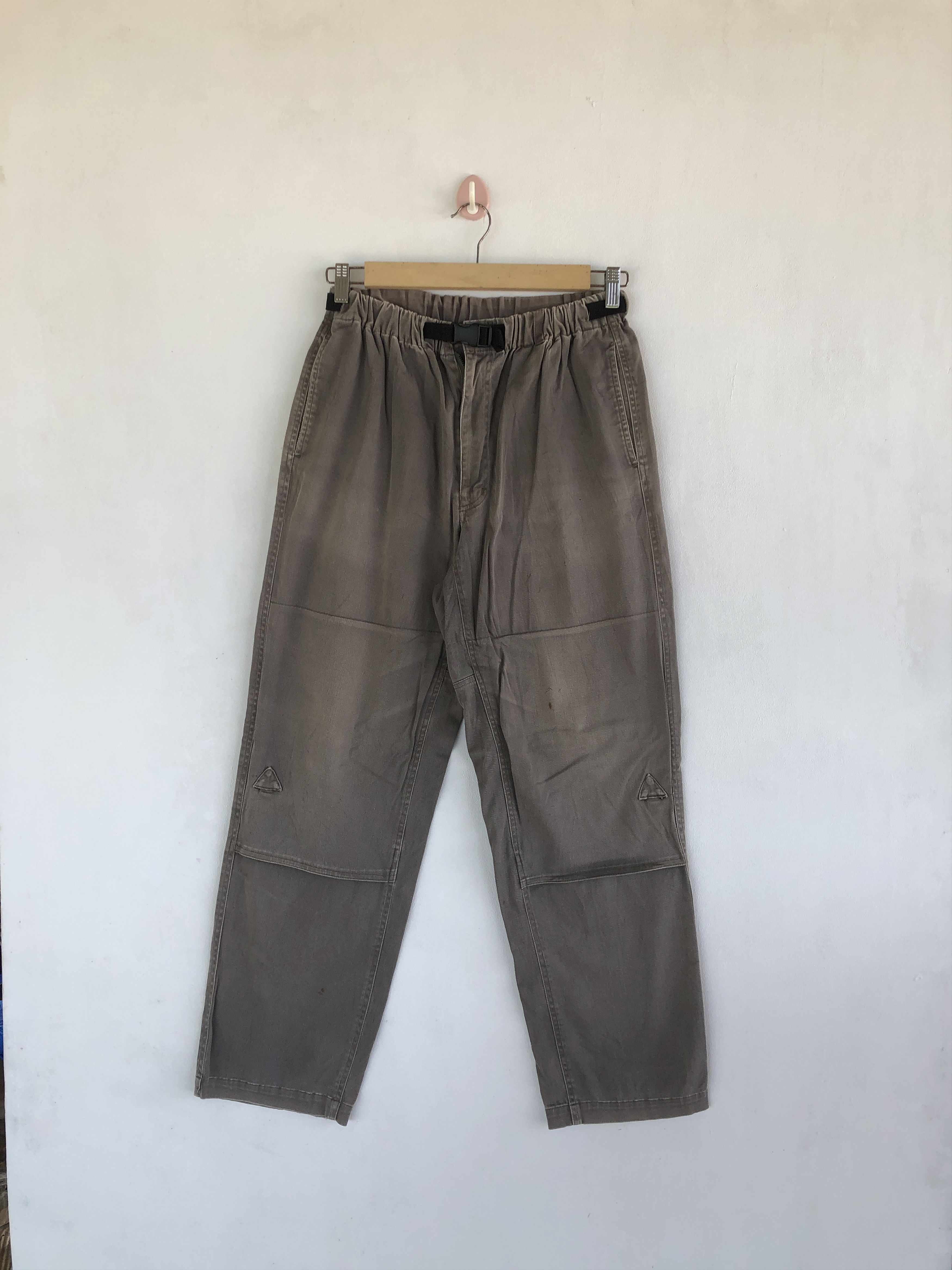 Japanese Brand × Vintage Vintage Japanese Cargo Pants Multi Pocket Trousers Pants Size 26" / US 2 / IT 38 - 1 Thumbnail