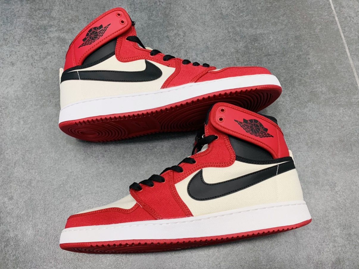 Nike Air Jordan 1 KO High AJKO 2014 Chicago Sneakers Size US 10 / EU 43 - 4 Thumbnail