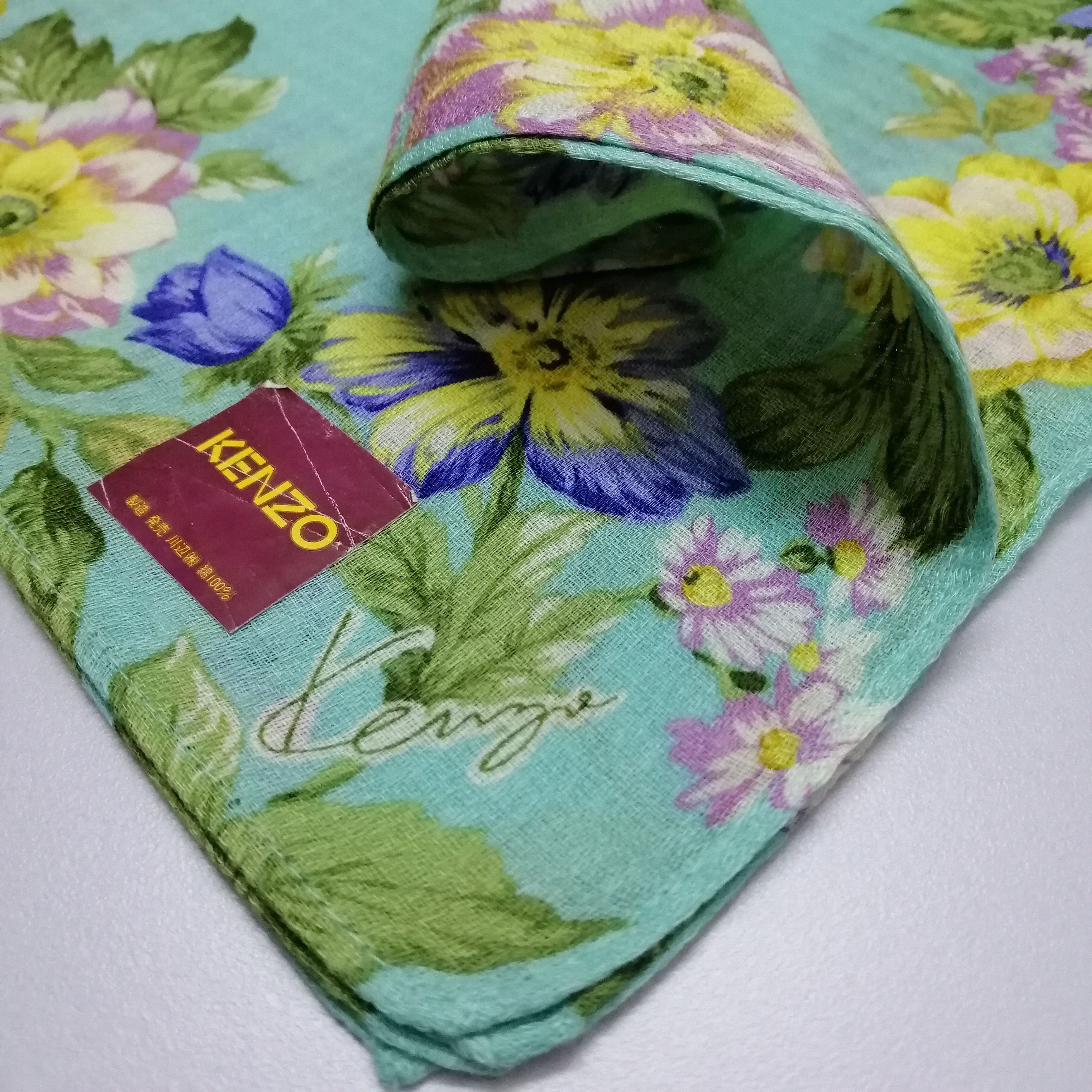 Kenzo Kenzo Handkerchief/Neckerchief/Bandana-KD2187 Size ONE SIZE - 3 Thumbnail