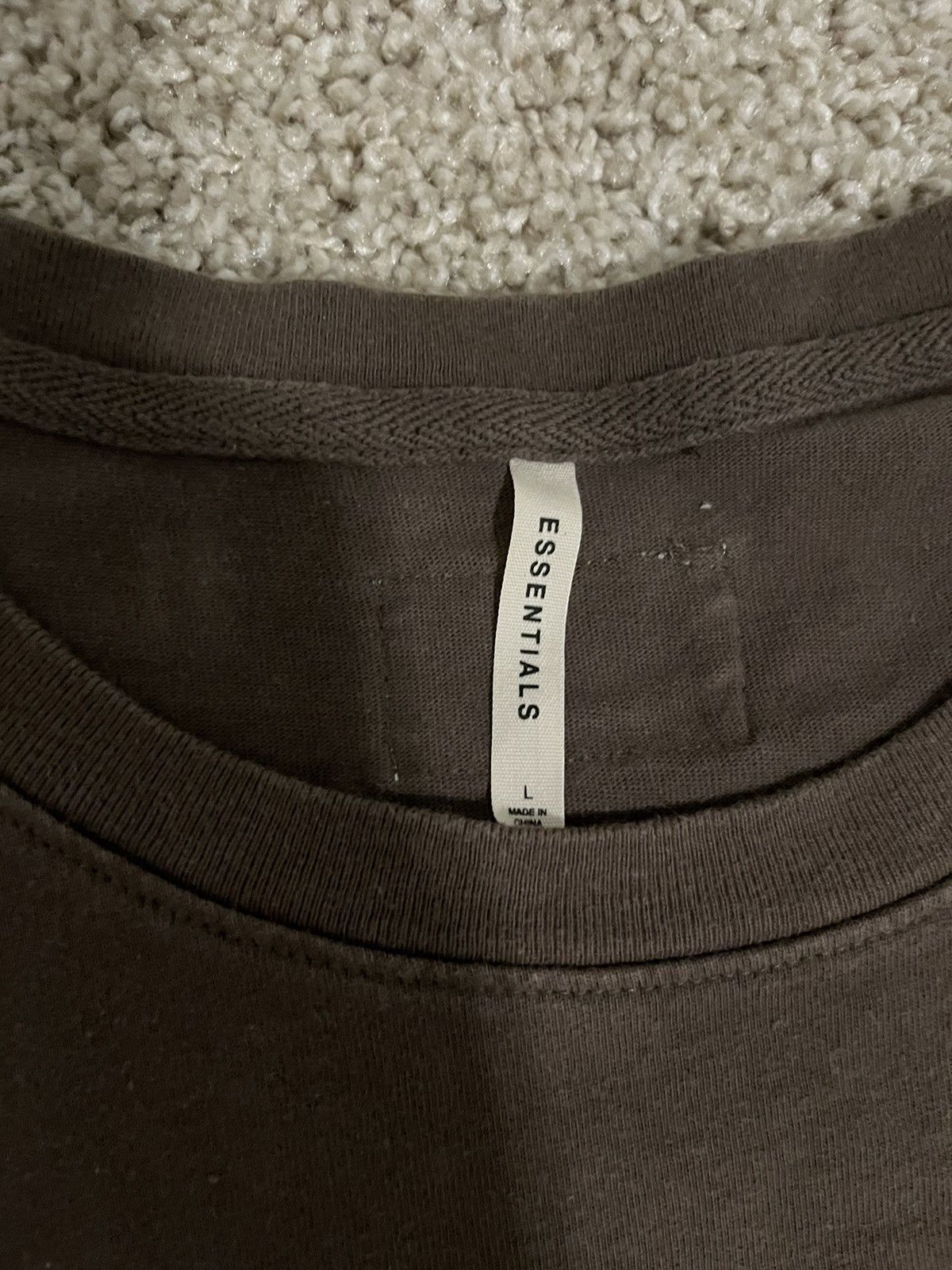 Fear of God FOG Essentials Brown T-Shirt Sz: L Size US L / EU 52-54 / 3 - 3 Thumbnail