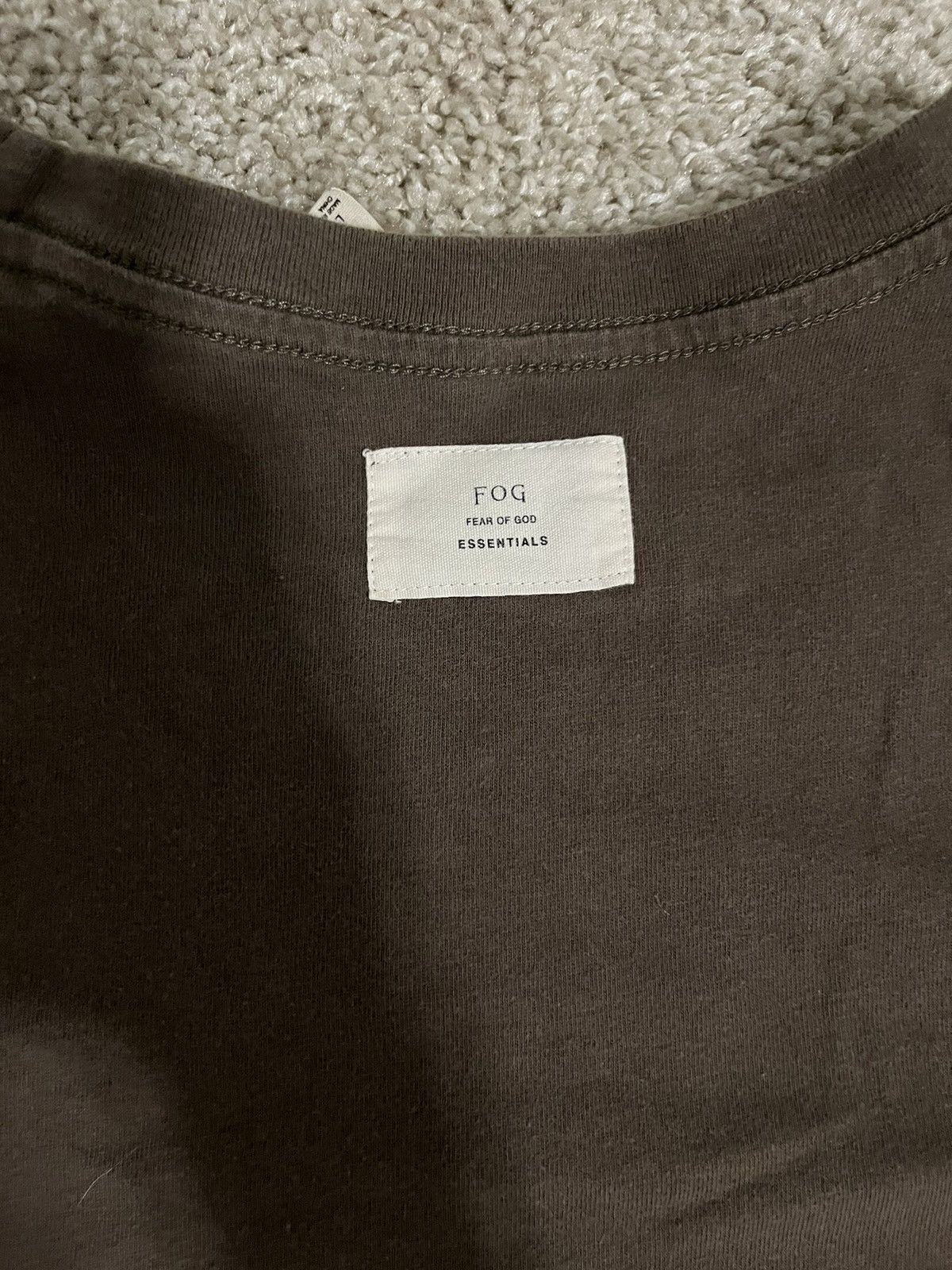 Fear of God FOG Essentials Brown T-Shirt Sz: L Size US L / EU 52-54 / 3 - 4 Thumbnail
