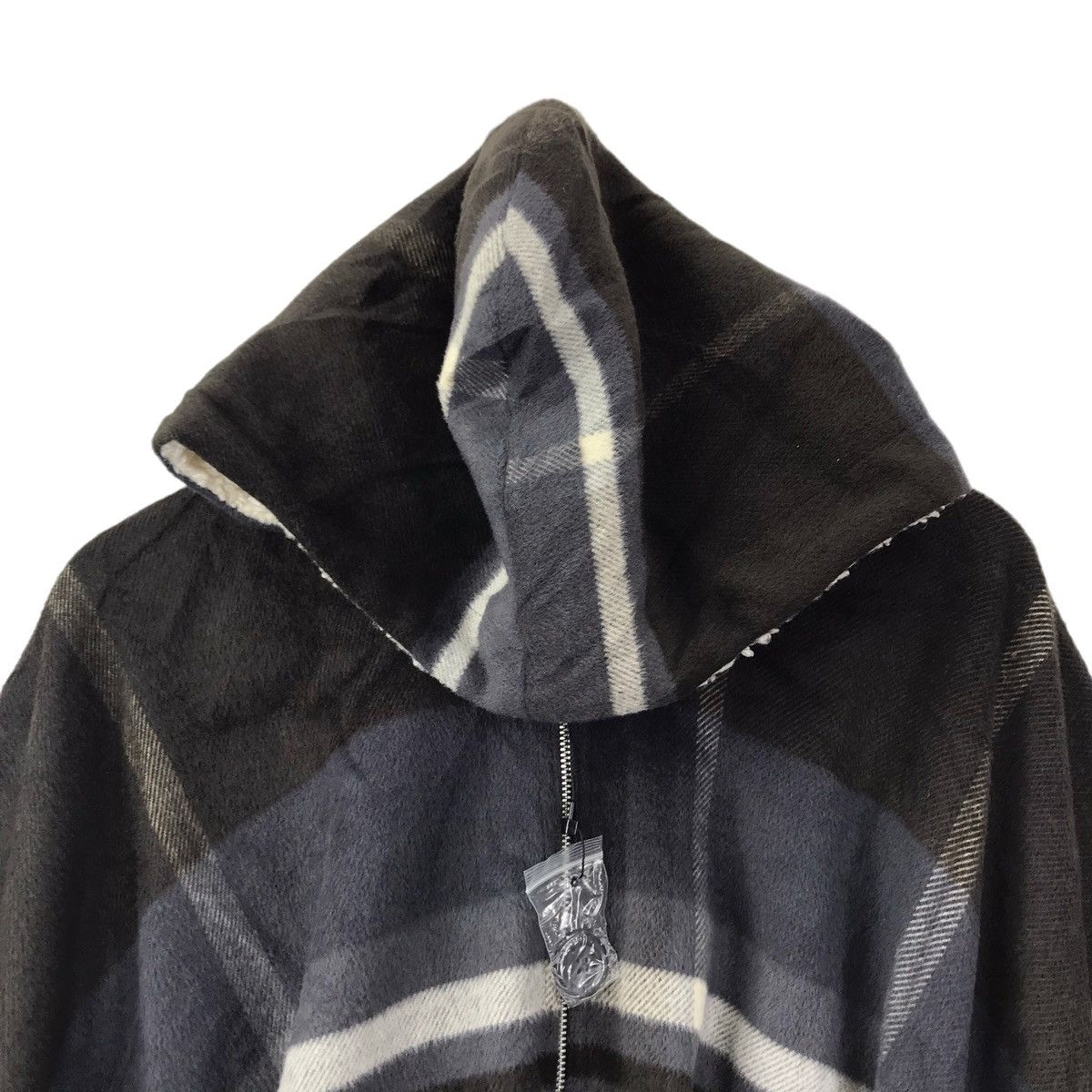 Japanese Brand E HYPHENWORLD GALLERY Japan Check Hooded Cape Size ONE SIZE - 2 Thumbnail