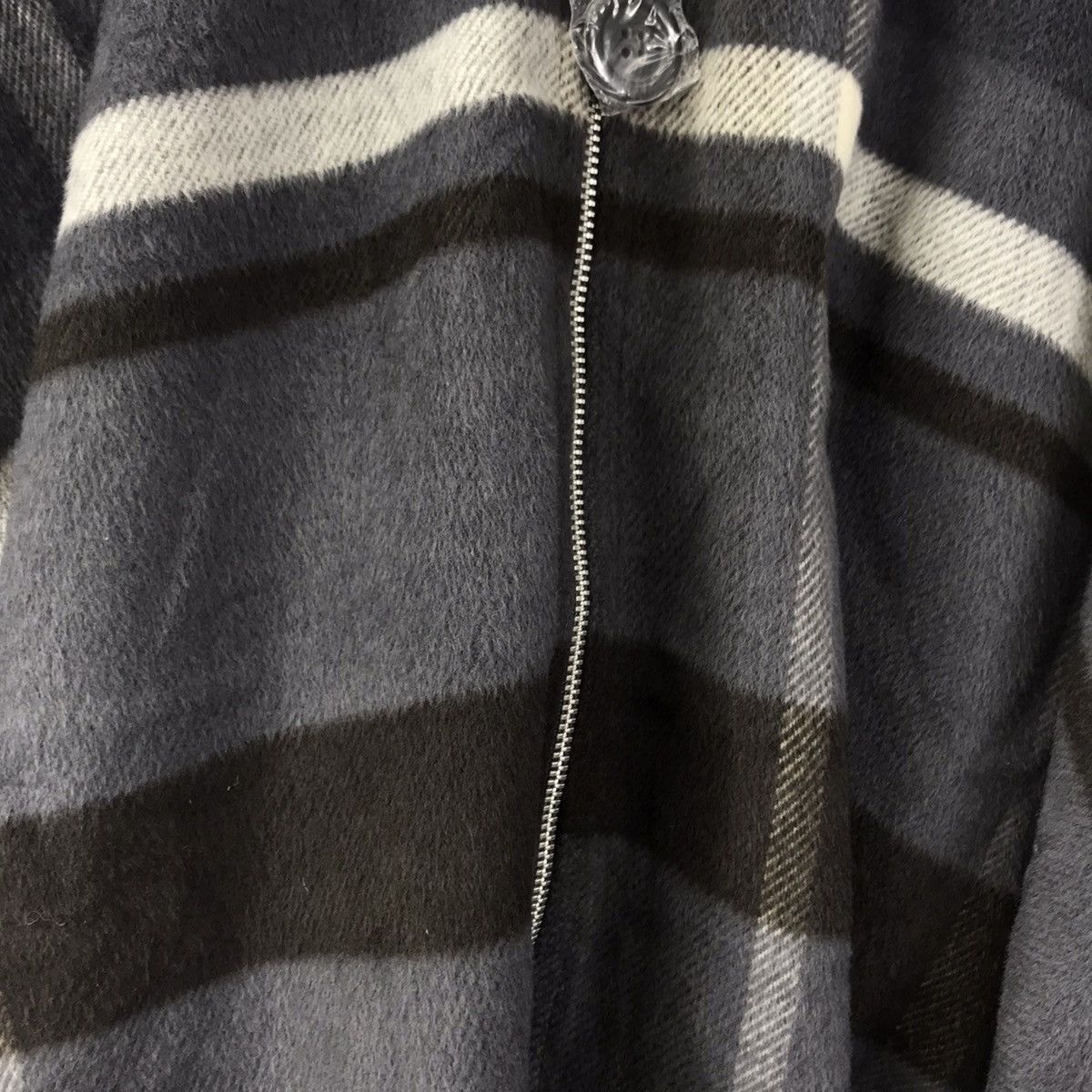 Japanese Brand E HYPHENWORLD GALLERY Japan Check Hooded Cape Size ONE SIZE - 3 Thumbnail