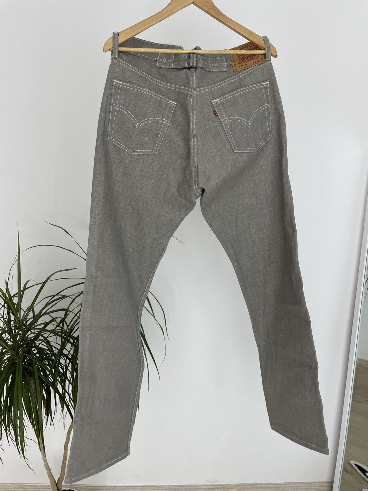 Levi's Vintage Levi’s Jeans Worker Waxed Style Size US 33 - 8 Thumbnail