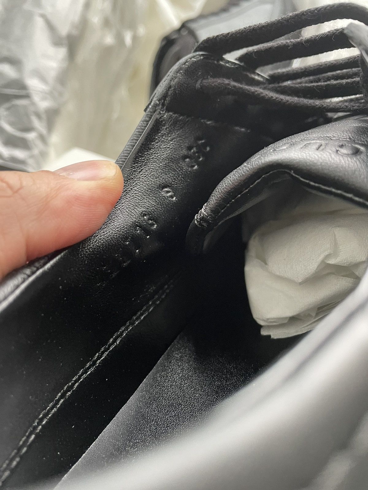 Gucci Rare Limited Edition Gucci Supreme Leather Low Top Sneakers Size US 9.5 / EU 42-43 - 7 Thumbnail