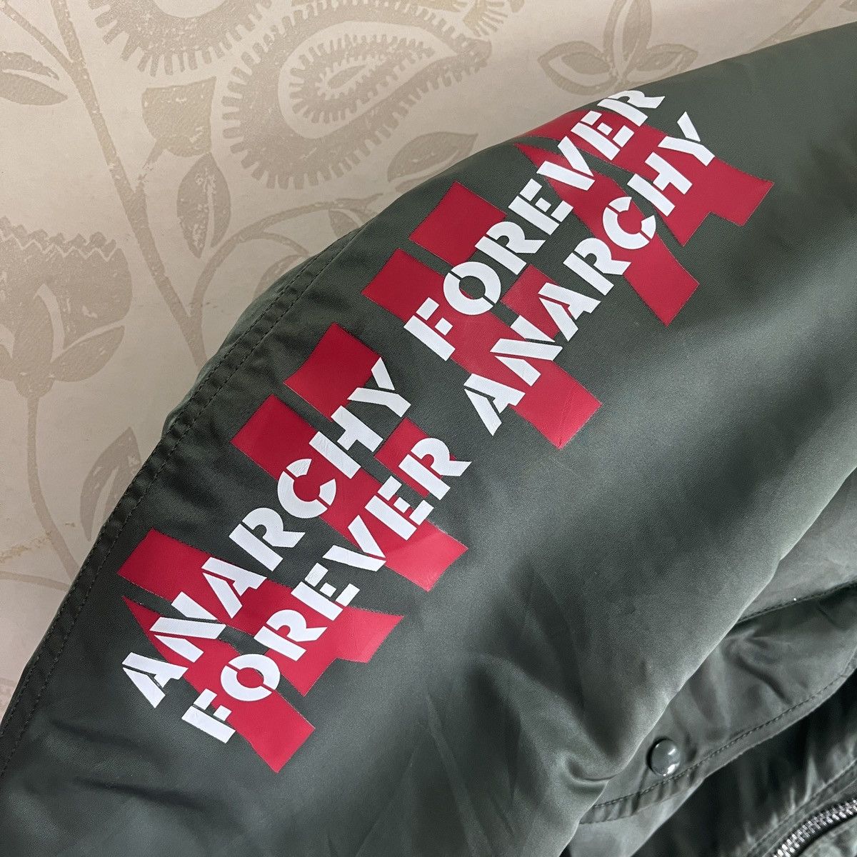 Alpha Industries × Vintage Grails Alpha Industries AFFA Printed Anarchy Forever Bomber Size US M / EU 48-50 / 2 - 6 Thumbnail