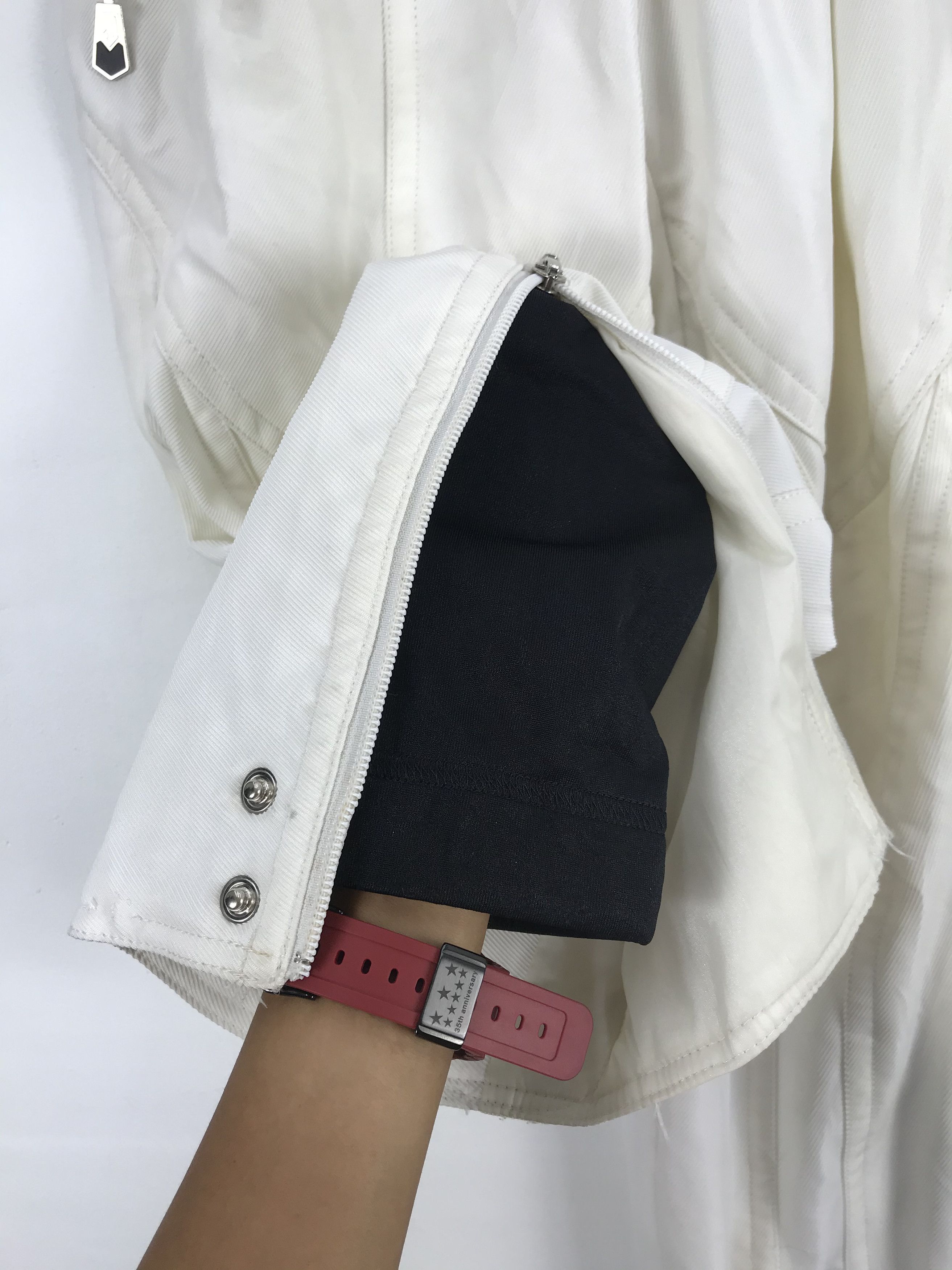 Japanese Brand Descente Skisuit Japanese Ski Wear Snowboards Overall Pant Size US 30 / EU 46 - 17 Thumbnail