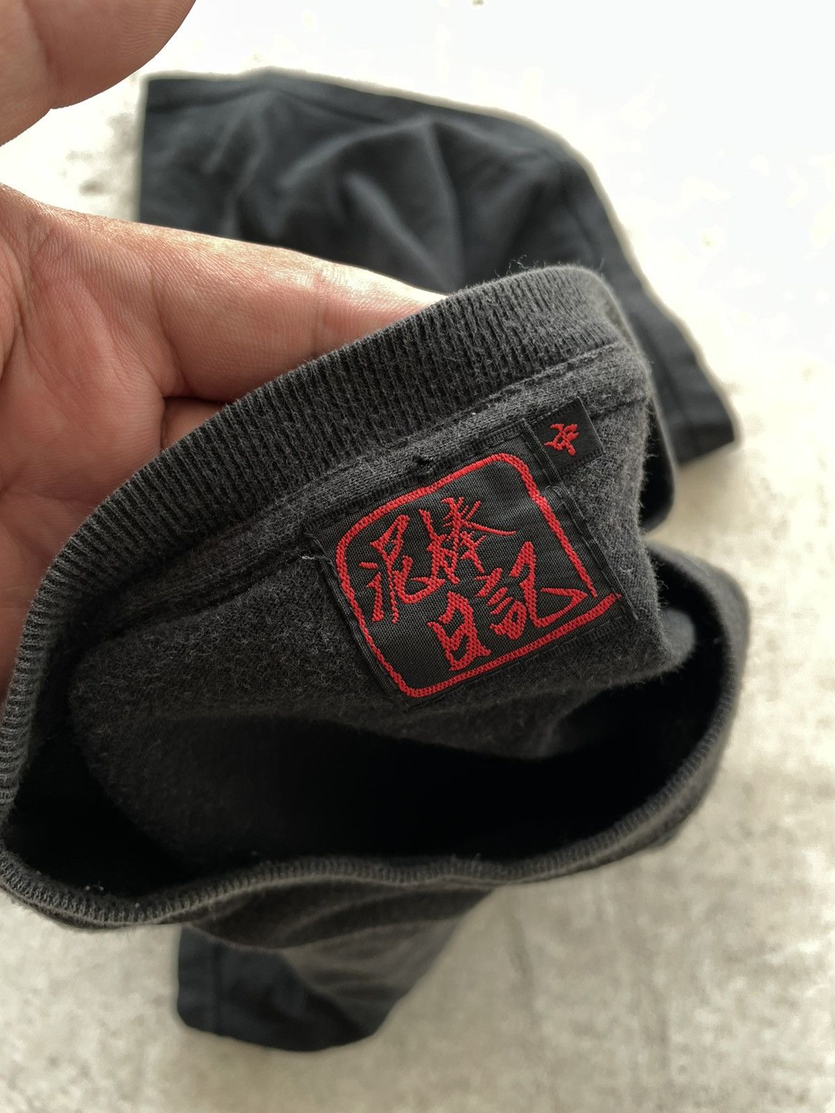 Japanese Brand VINTAGE JAPANESE CLASSIC SCRIPT BLACK SHIRT Size US M / EU 48-50 / 2 - 5 Thumbnail