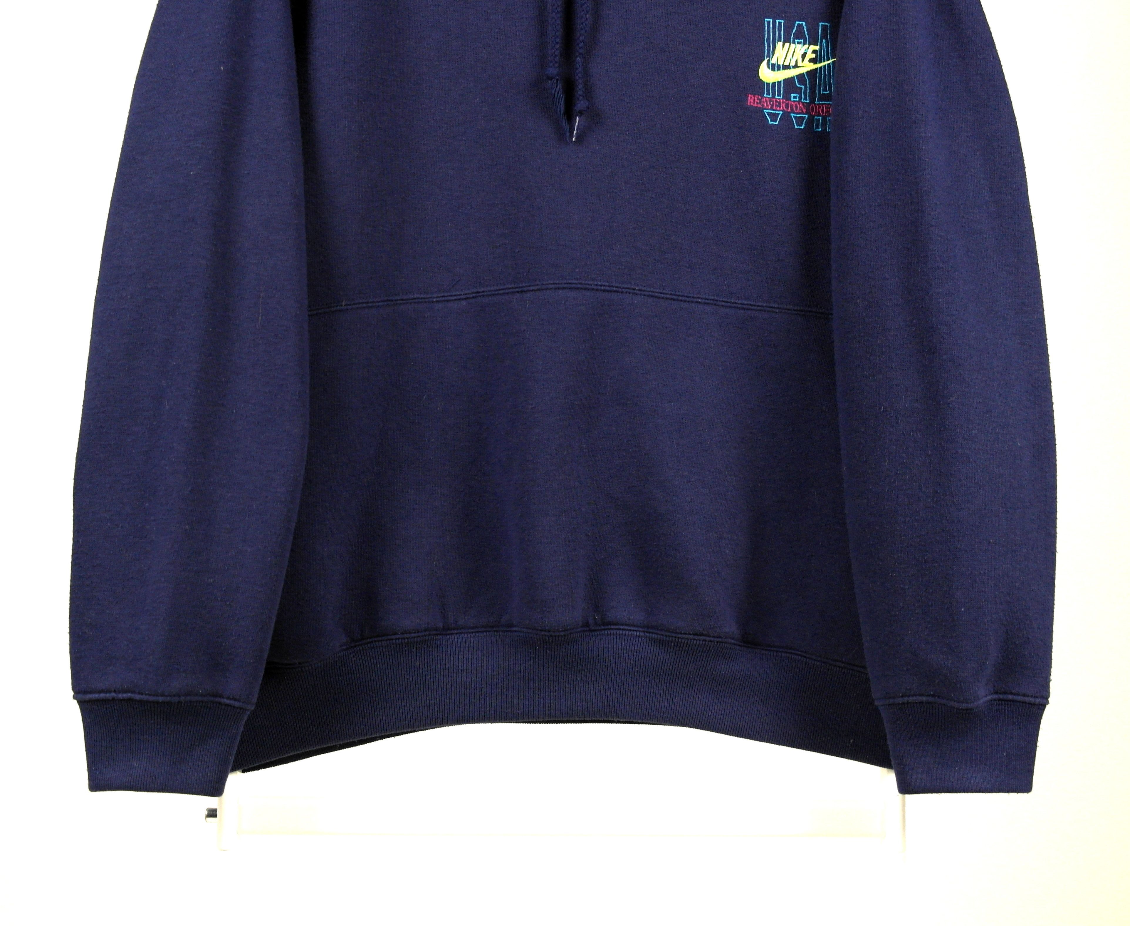 Nike Vintage Nike Beaverton Oregon Hoodie Men's L Dark Blue Size US L / EU 52-54 / 3 - 3 Thumbnail