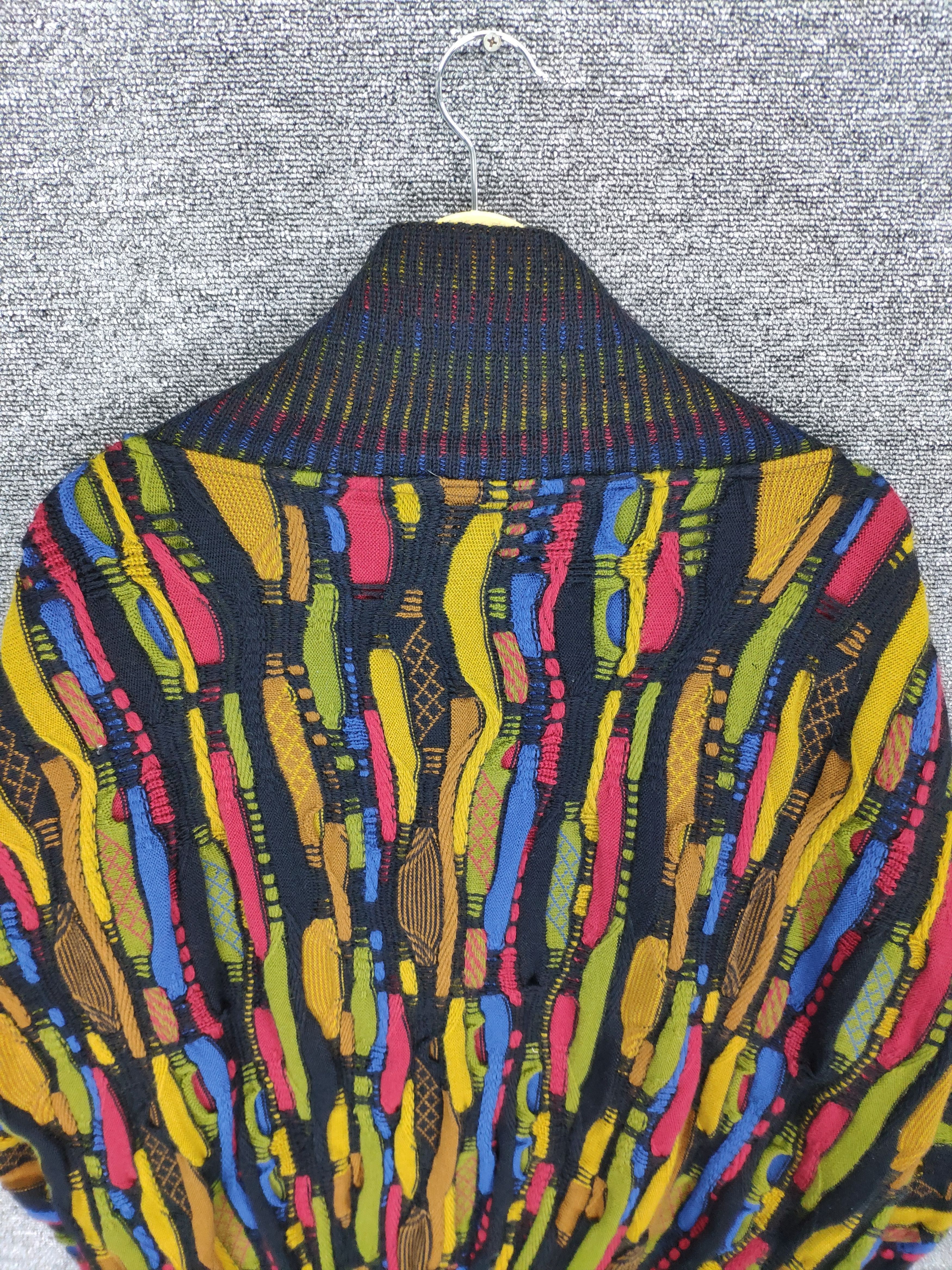 Coogi Vintage Coogi Style Wool Knit Cardigan Baggy Size US M / EU 48-50 / 2 - 14 Thumbnail