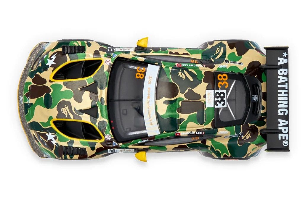 Bape Bape Aston Martin GT3 1/64 Model Car Size ONE SIZE - 4 Thumbnail